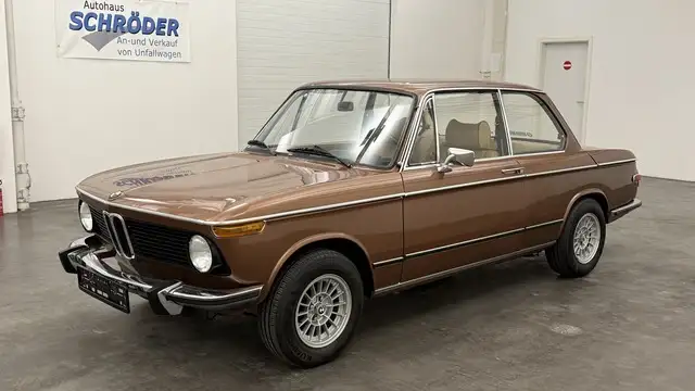 BMW 2002 2002tii *Leder*