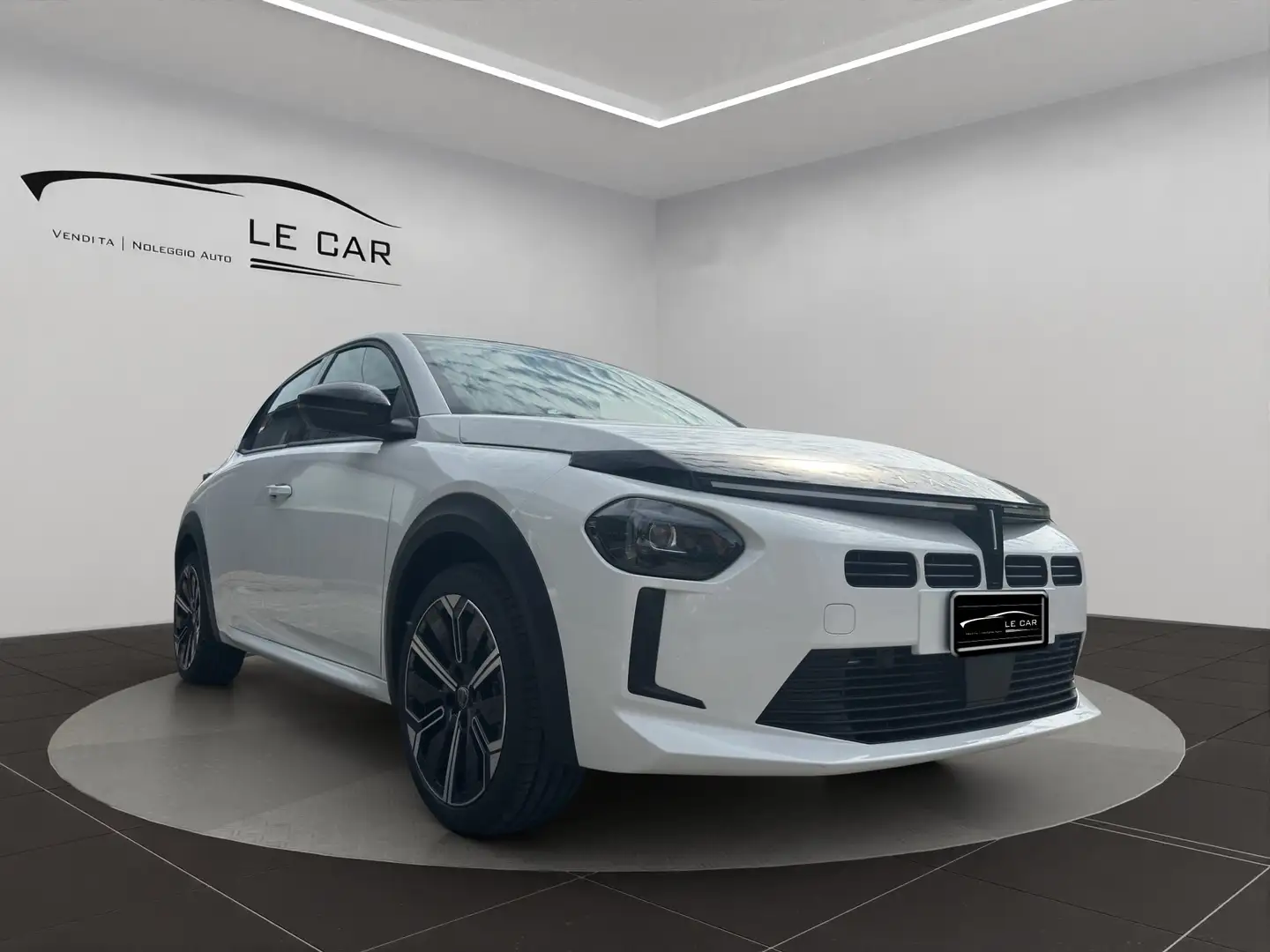 Lancia Ypsilon Ypsilon 1.2 mhev e-dct Bianco - 2