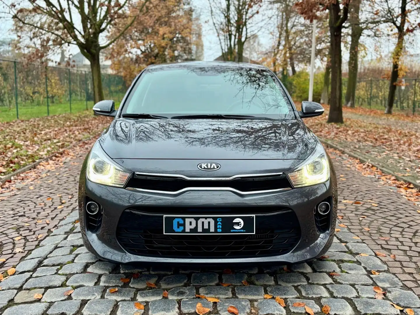 Kia Rio 1.0 T-GDI * 120pk * CAMERA * NAVI * CARPLAY * LED Grijs - 2