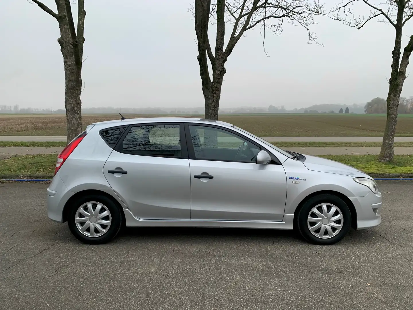 Hyundai i30 1.4 Edition Plus Gris - 2