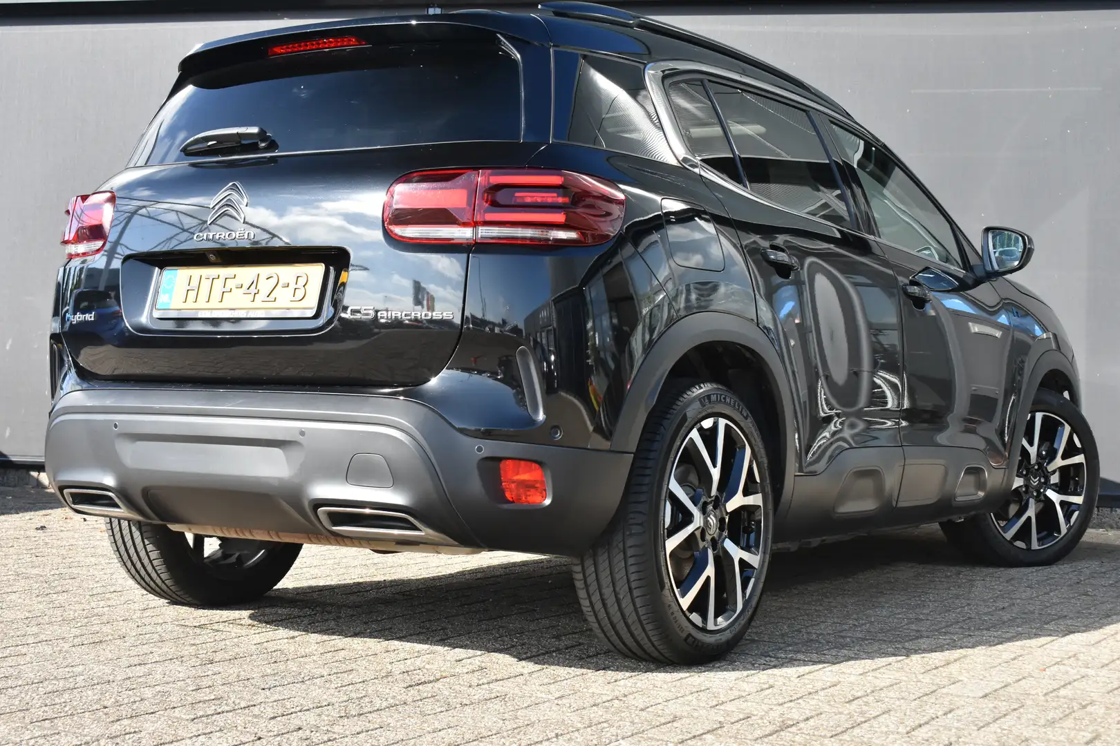 Citroen C5 Aircross 1.6 Plug-in Hybrid Shine 225pk Automaat | Schuif-/ Zwart - 2