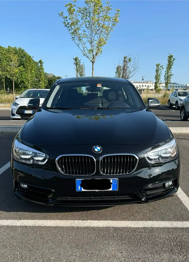 BMW 118 118i Advantage 5p - 2