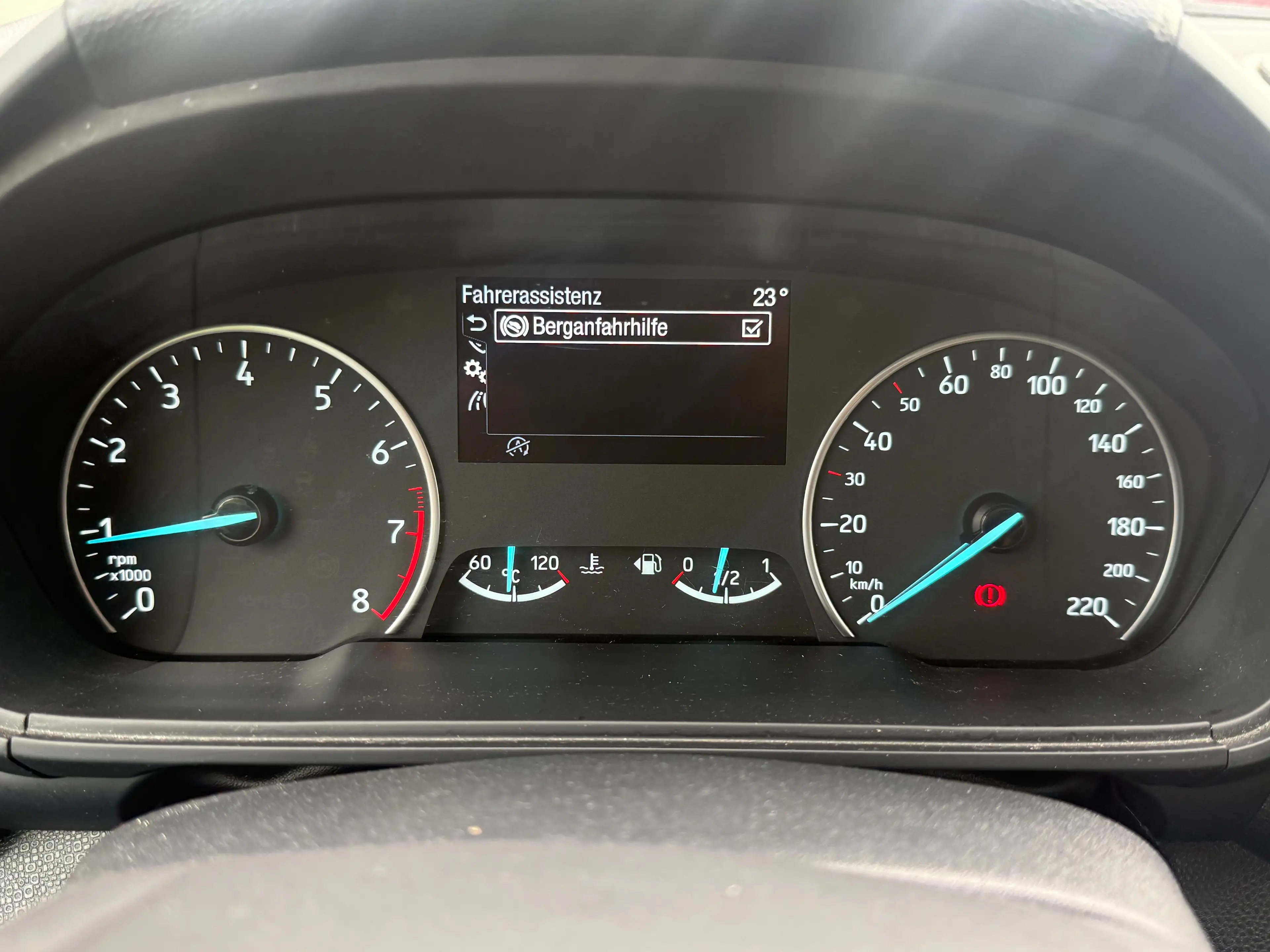 Ford EcoSport Cool & Connect*TÜV 03/2028*NAVI*KLIMA* EU6 *PDC — photo 15