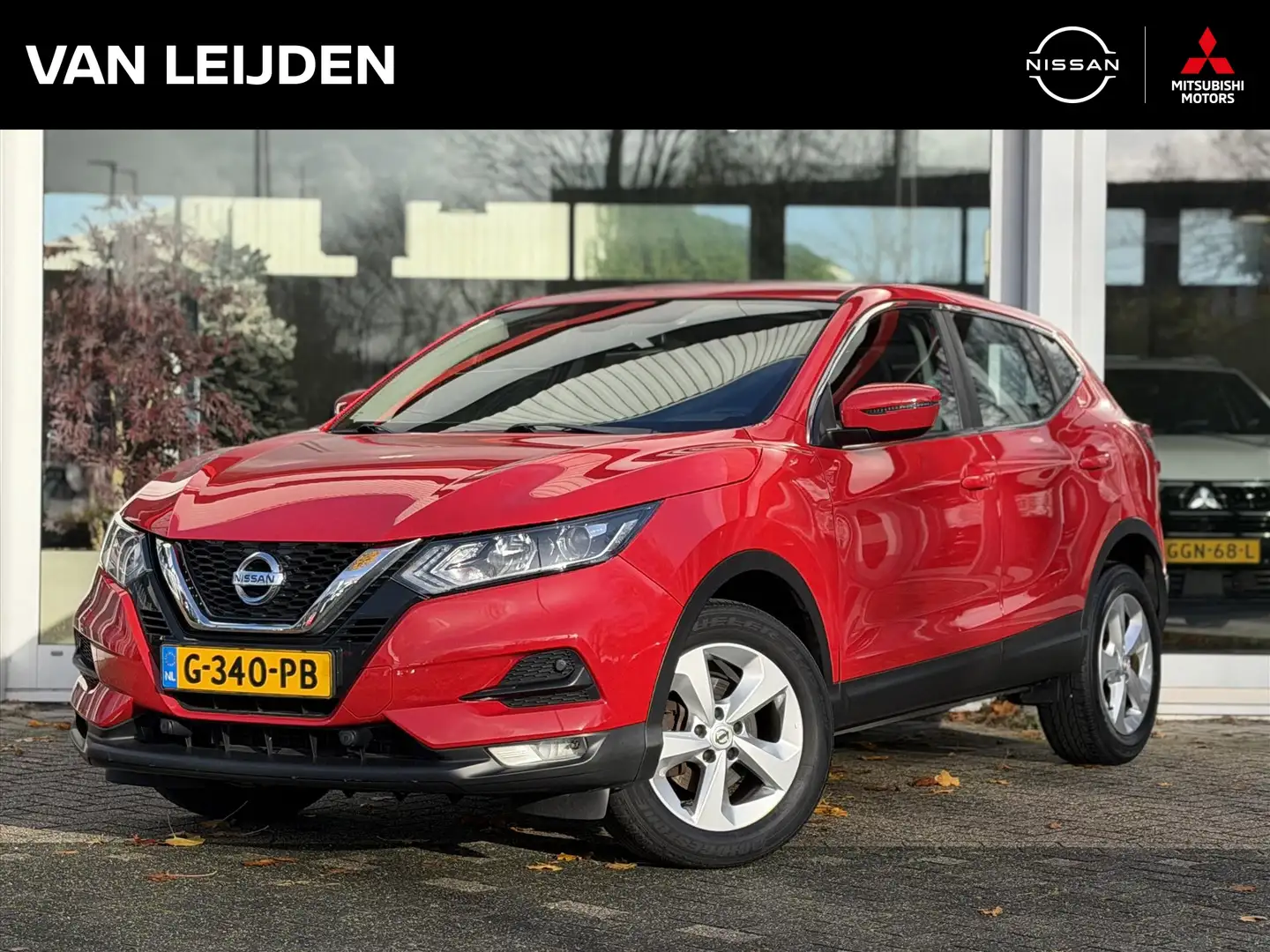 Nissan Qashqai 1.3 DIG-T 160pk DCT Acenta | Trekhaak | Navigatie Rood - 1