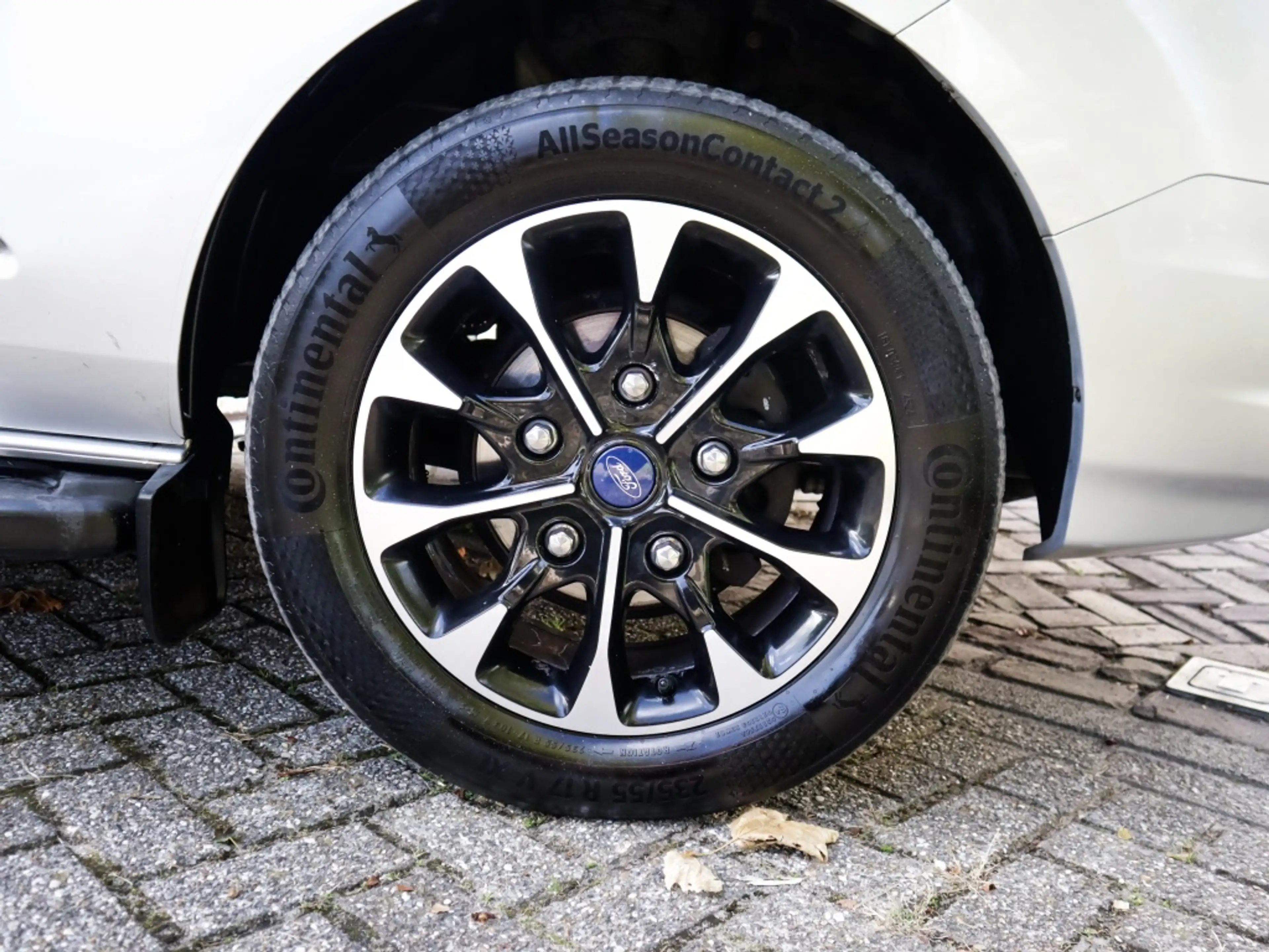 Ford Transit Custom 300 2.0 TDCI L2H1 Limited DC 2e-Eig. & Keurig-Onde — photo 16
