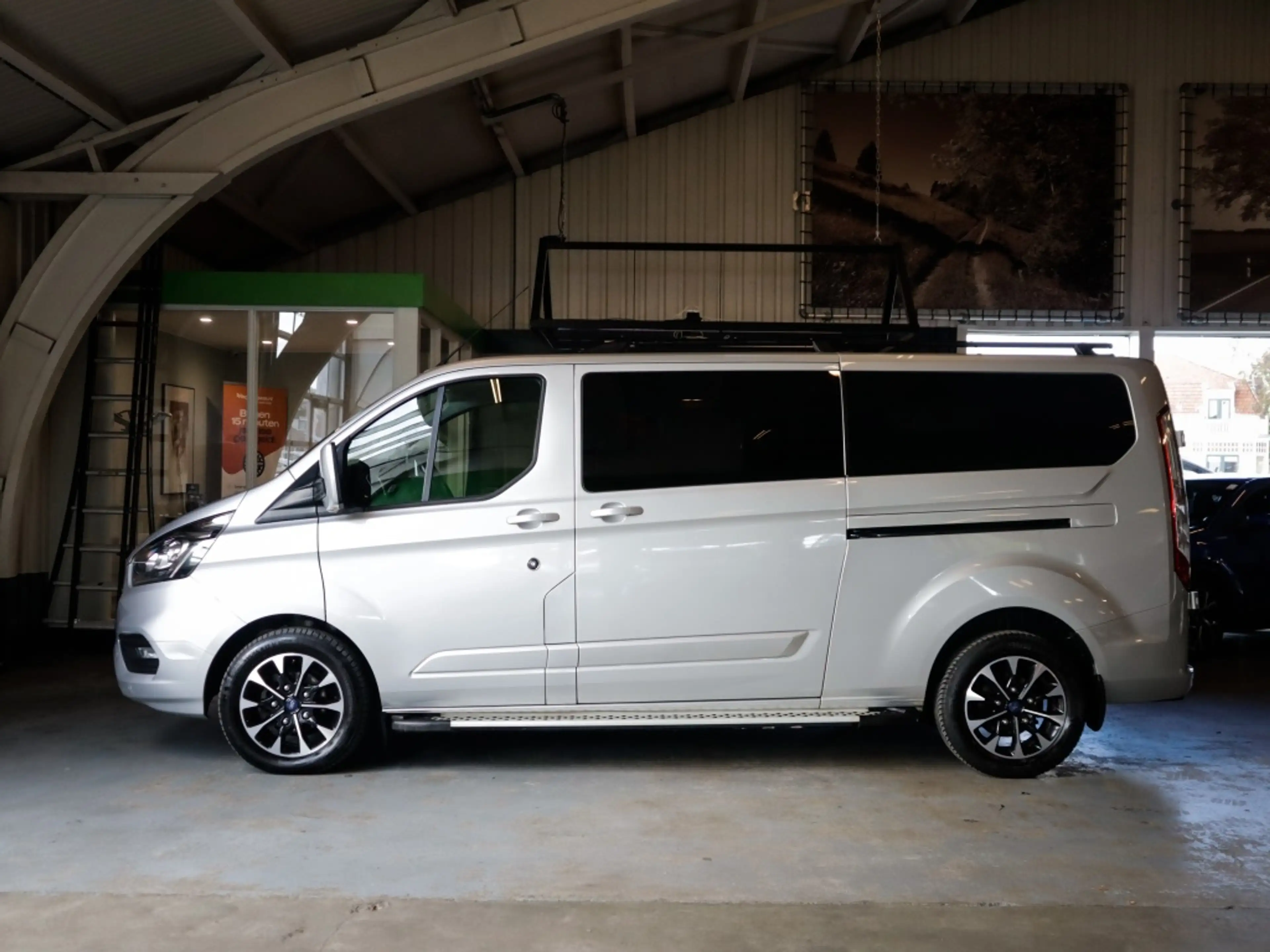 Ford Transit Custom 300 2.0 TDCI L2H1 Limited DC 2e-Eig. & Keurig-Onde — photo 38