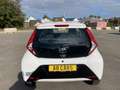 Toyota Aygo 1.0 I-VVTi X-Play Blanc - thumbnail 5