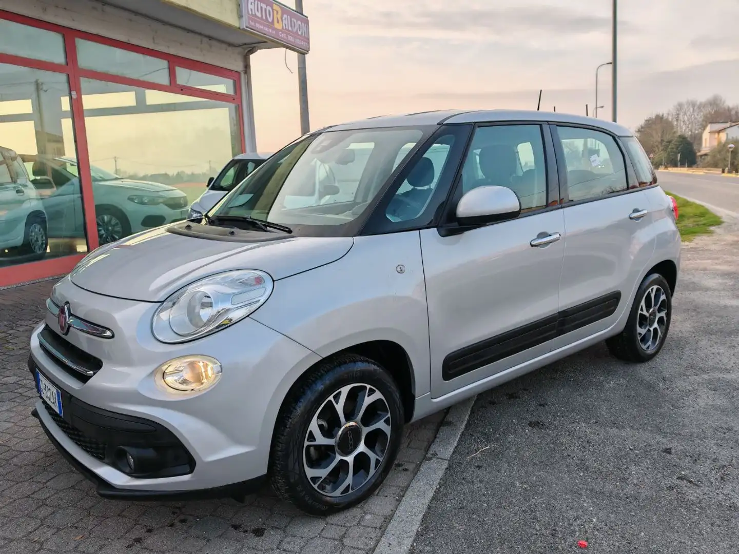 Fiat 500L 1.3 mjt 95cv Business Argent - 1