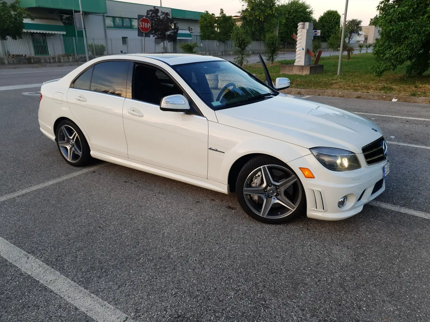Mercedes-Benz C 63 AMG auto - 2