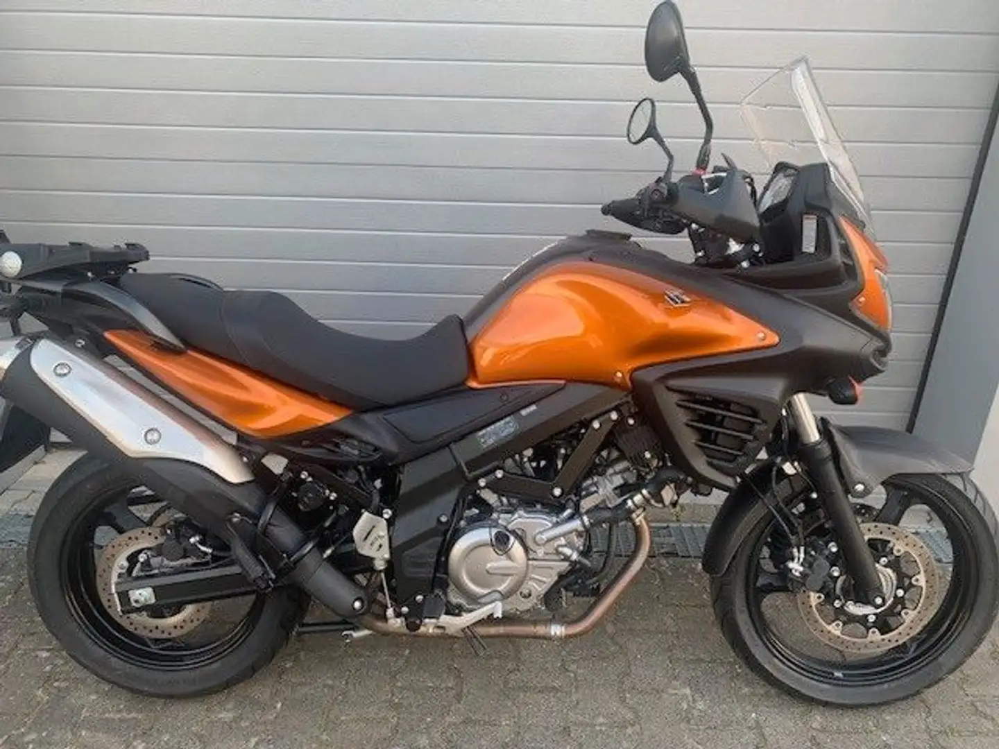 Suzuki DL650-ABS Naranja - 1