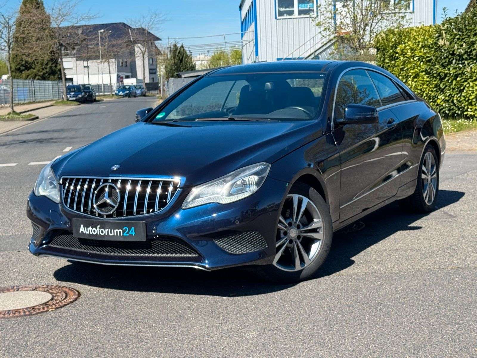 Second hand Mercedes Benz E-Class 200
