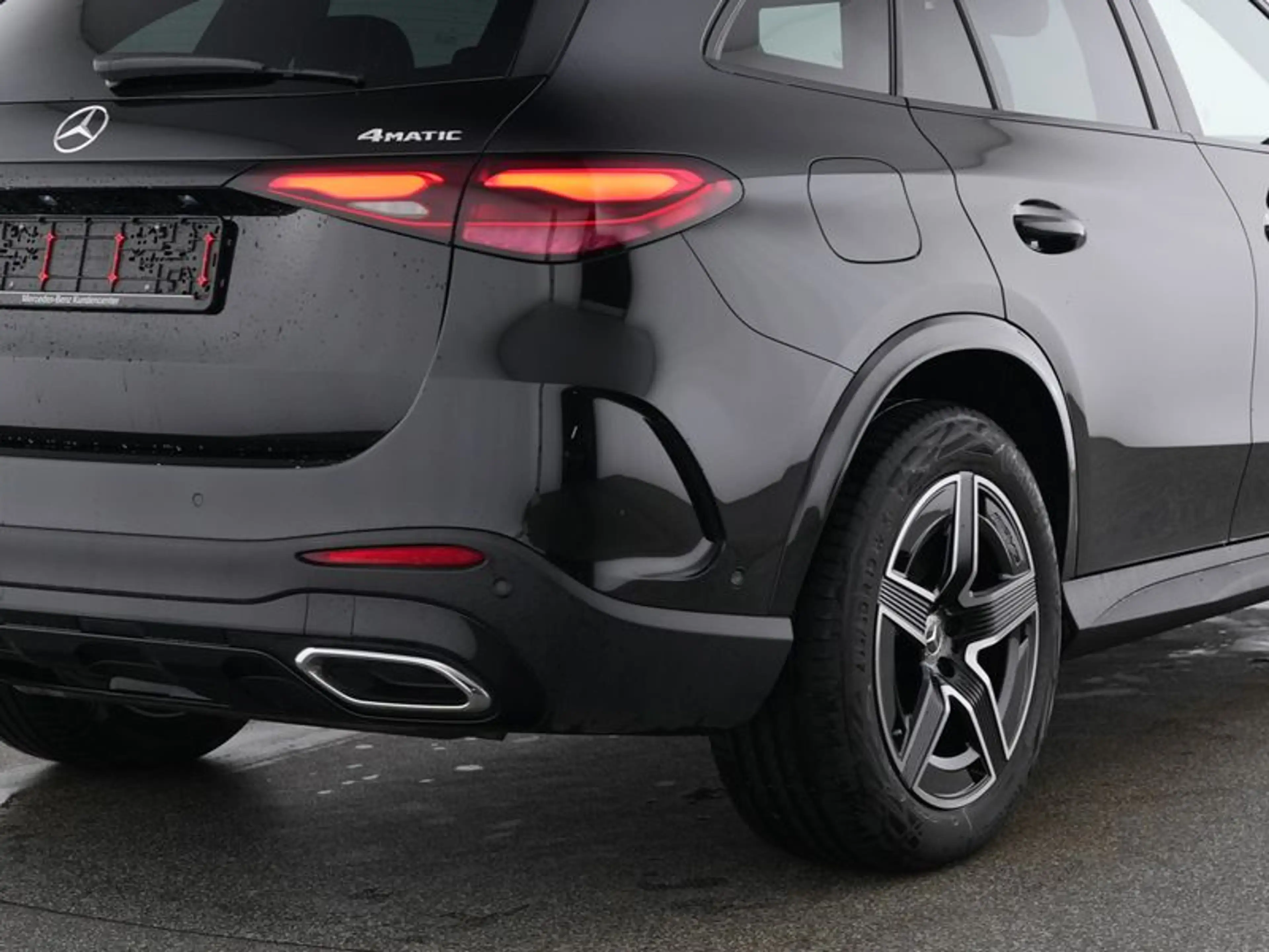 Mercedes-Benz GLC 300 e 4MATIC AMG Plug-In Hybride AIrmatic | AMG Line N — photo 9