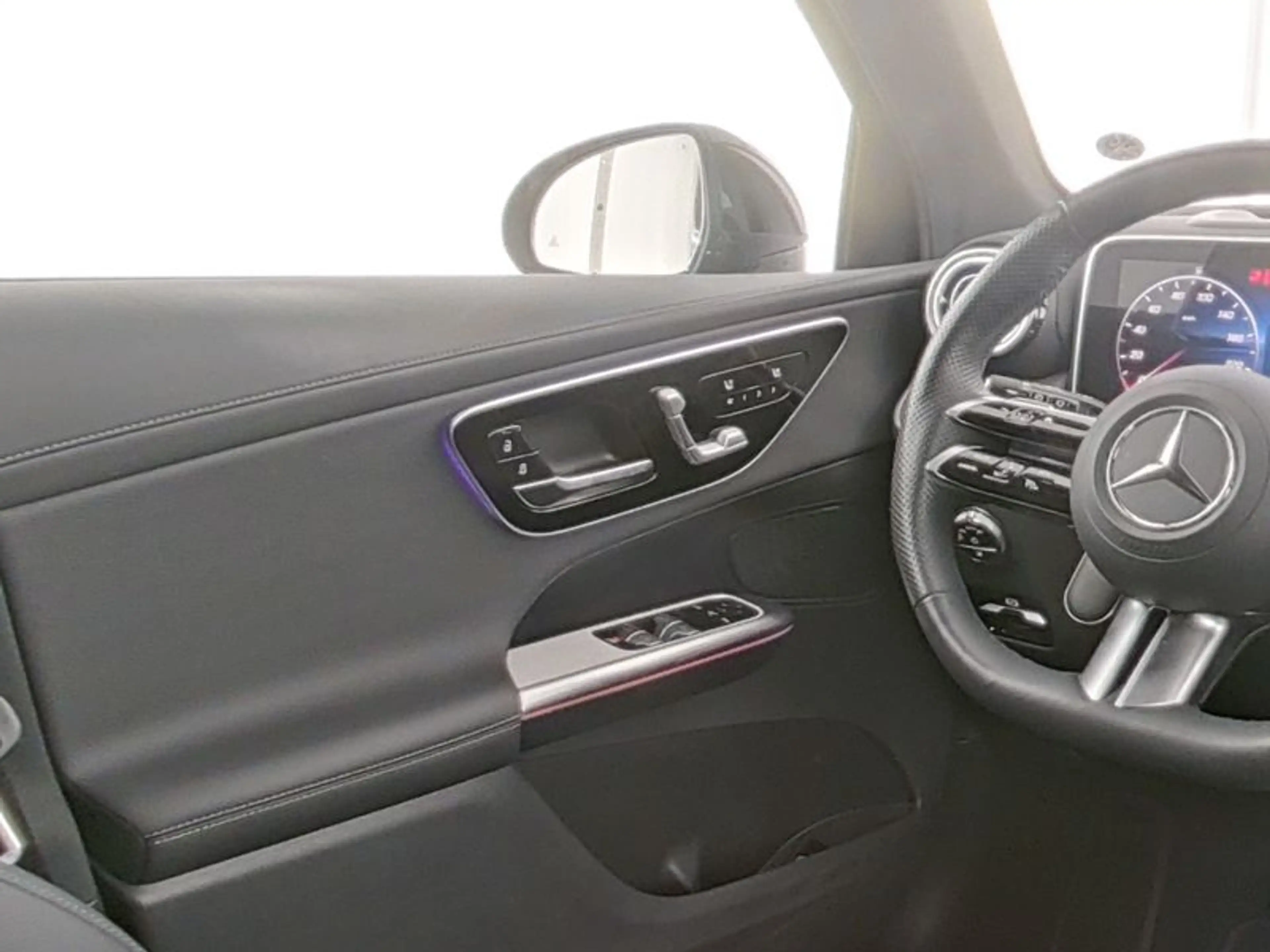 Mercedes-Benz GLC 300 e 4MATIC AMG Plug-In Hybride AIrmatic | AMG Line N — photo 3
