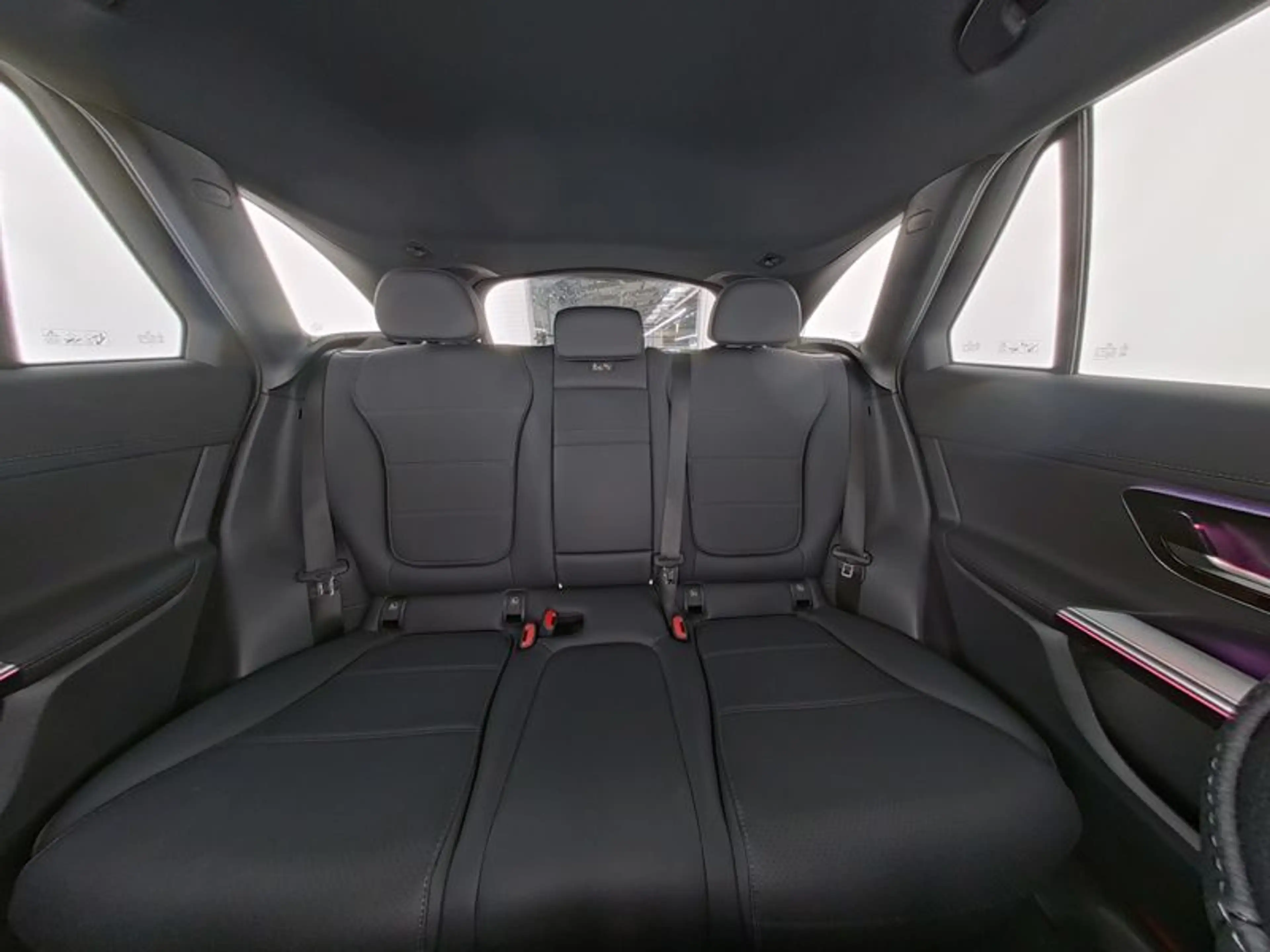 Mercedes-Benz GLC 300 e 4MATIC AMG Plug-In Hybride AIrmatic | AMG Line N — photo 7