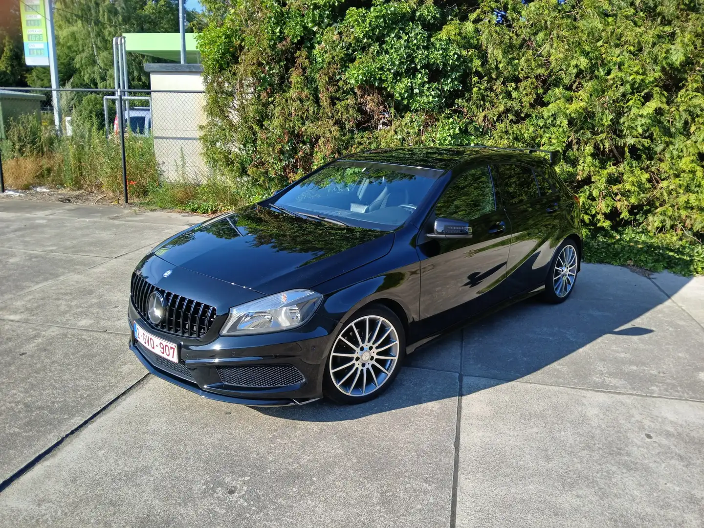 Mercedes-Benz A 180 (BlueEFFICIENCY) AMG Sport - 1