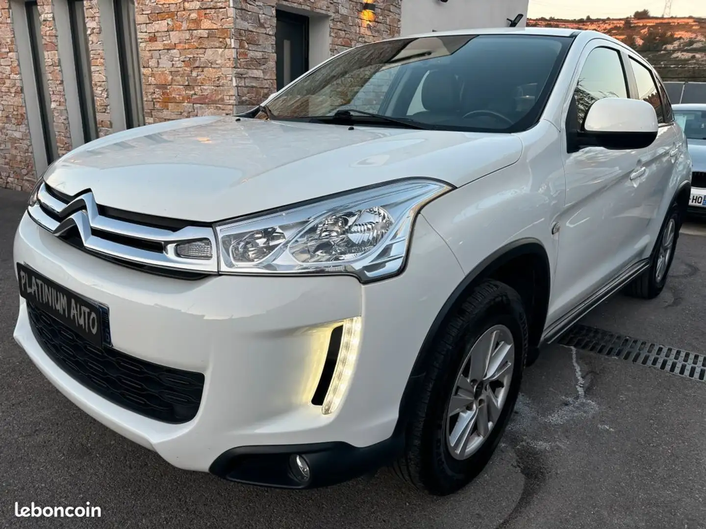 Citroen C4 Aircross 1.6 HDI 115 Exclusive 4X2 Blanc - 2