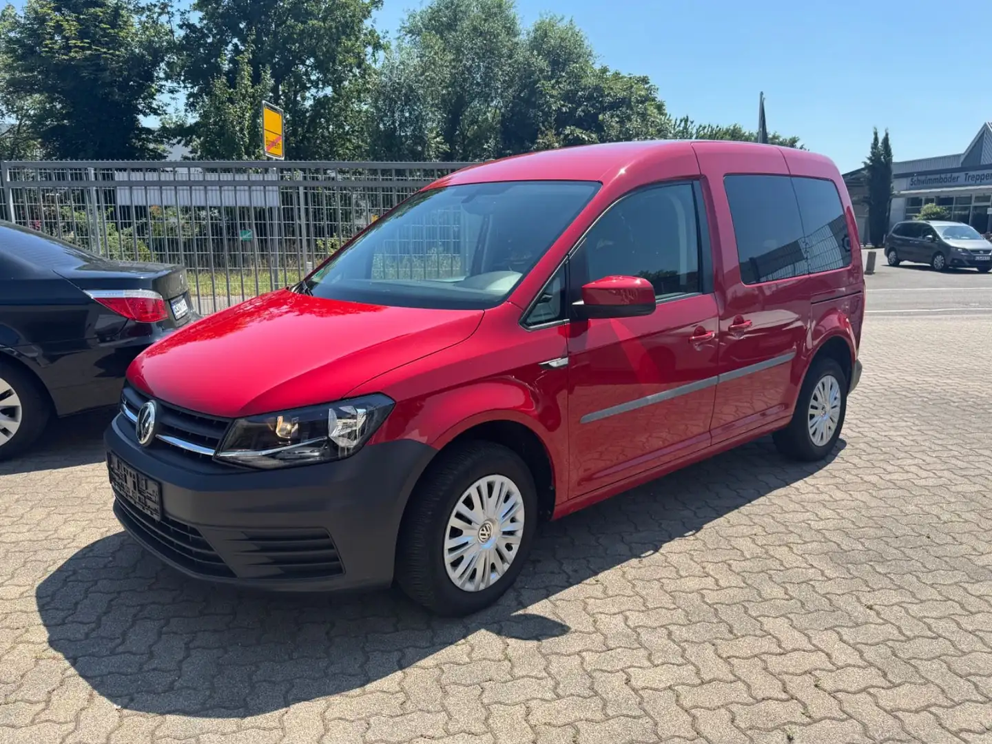 Volkswagen Caddy PKW Trendline BMT*PDC*SHZ Rood - 1
