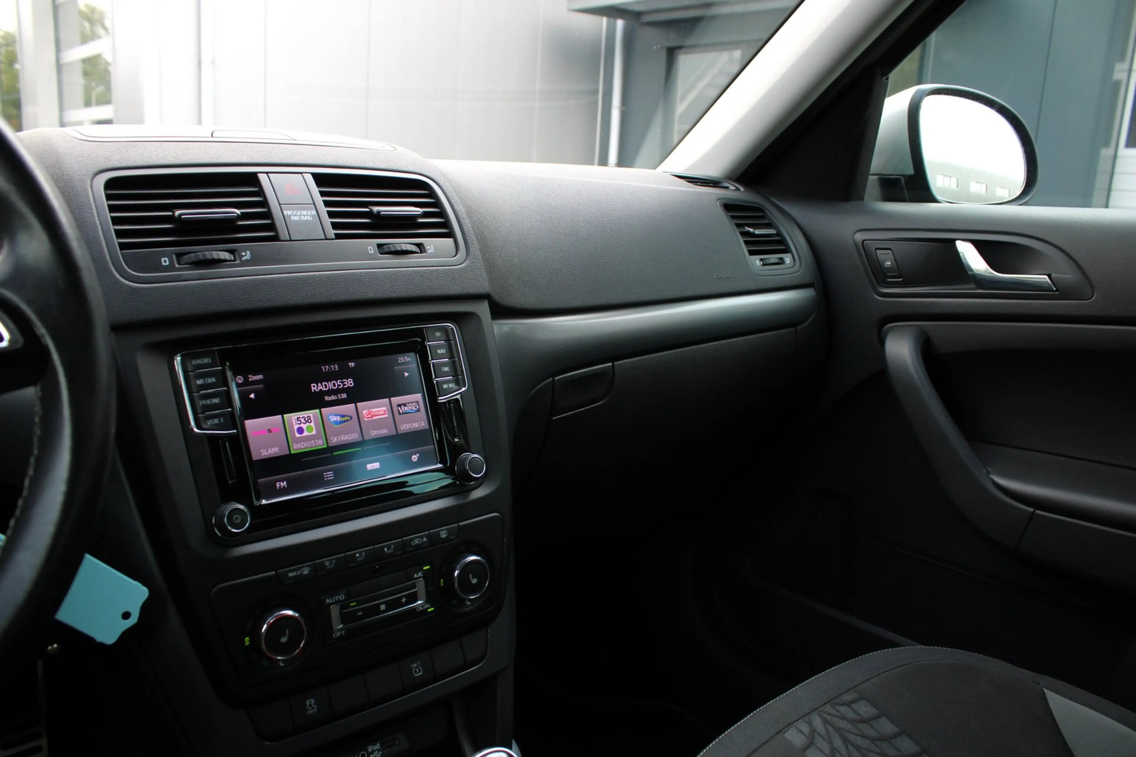 Skoda Yeti Outdoor 1.2 TSI Adventure Clima/Cruise/Stoelverwar — photo 13