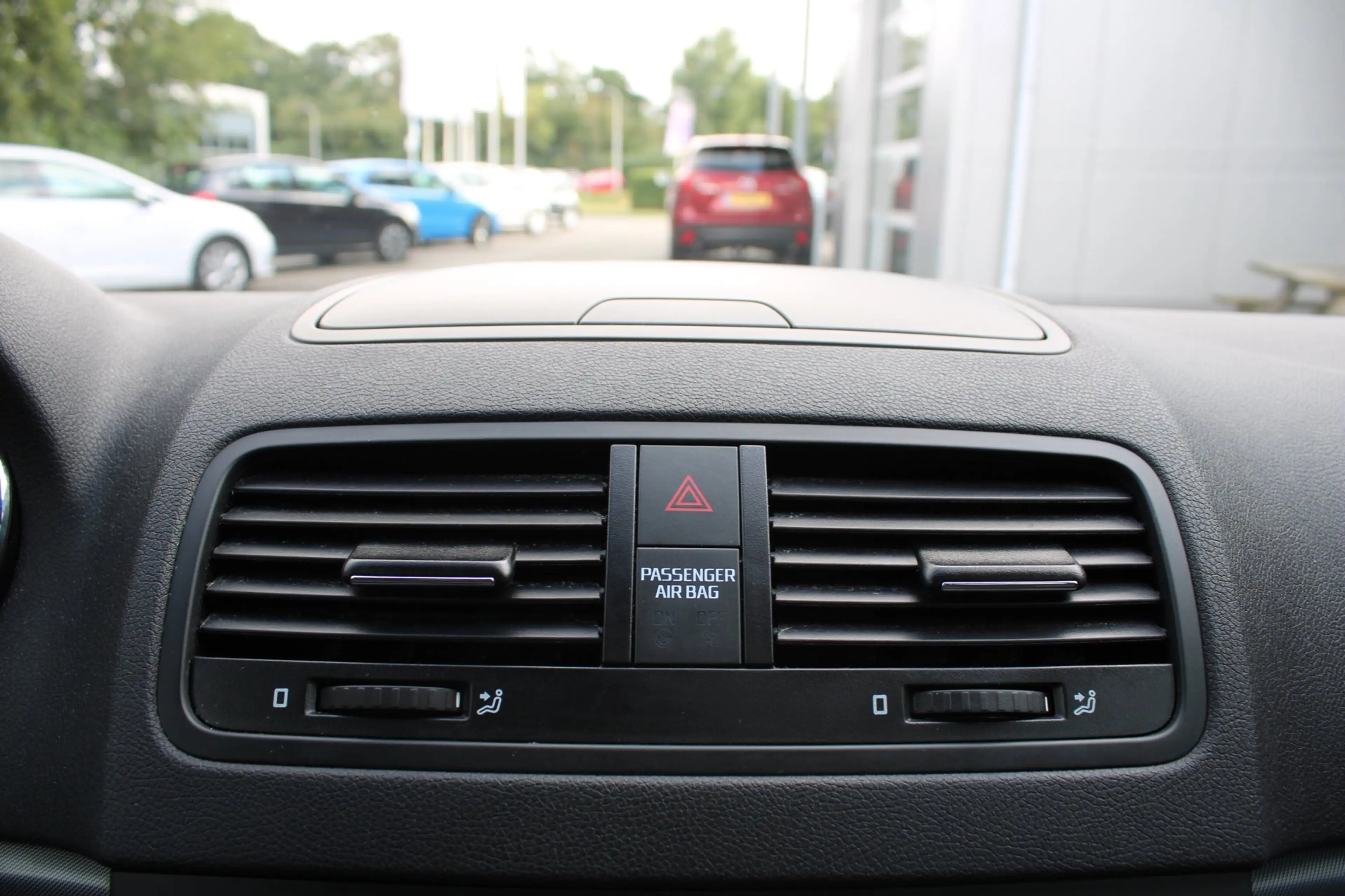 Skoda Yeti Outdoor 1.2 TSI Adventure Clima/Cruise/Stoelverwar — photo 16