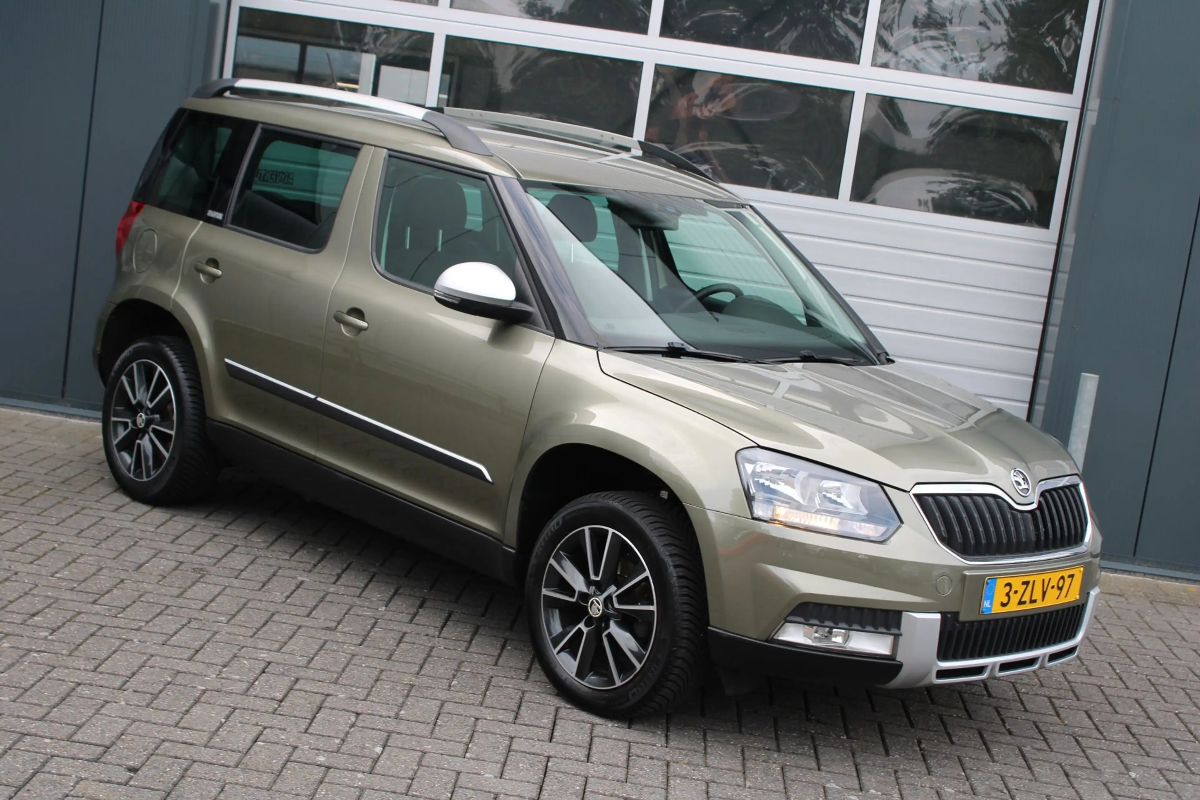Skoda Yeti Outdoor 1.2 TSI Adventure Clima/Cruise/Stoelverwar — photo 32