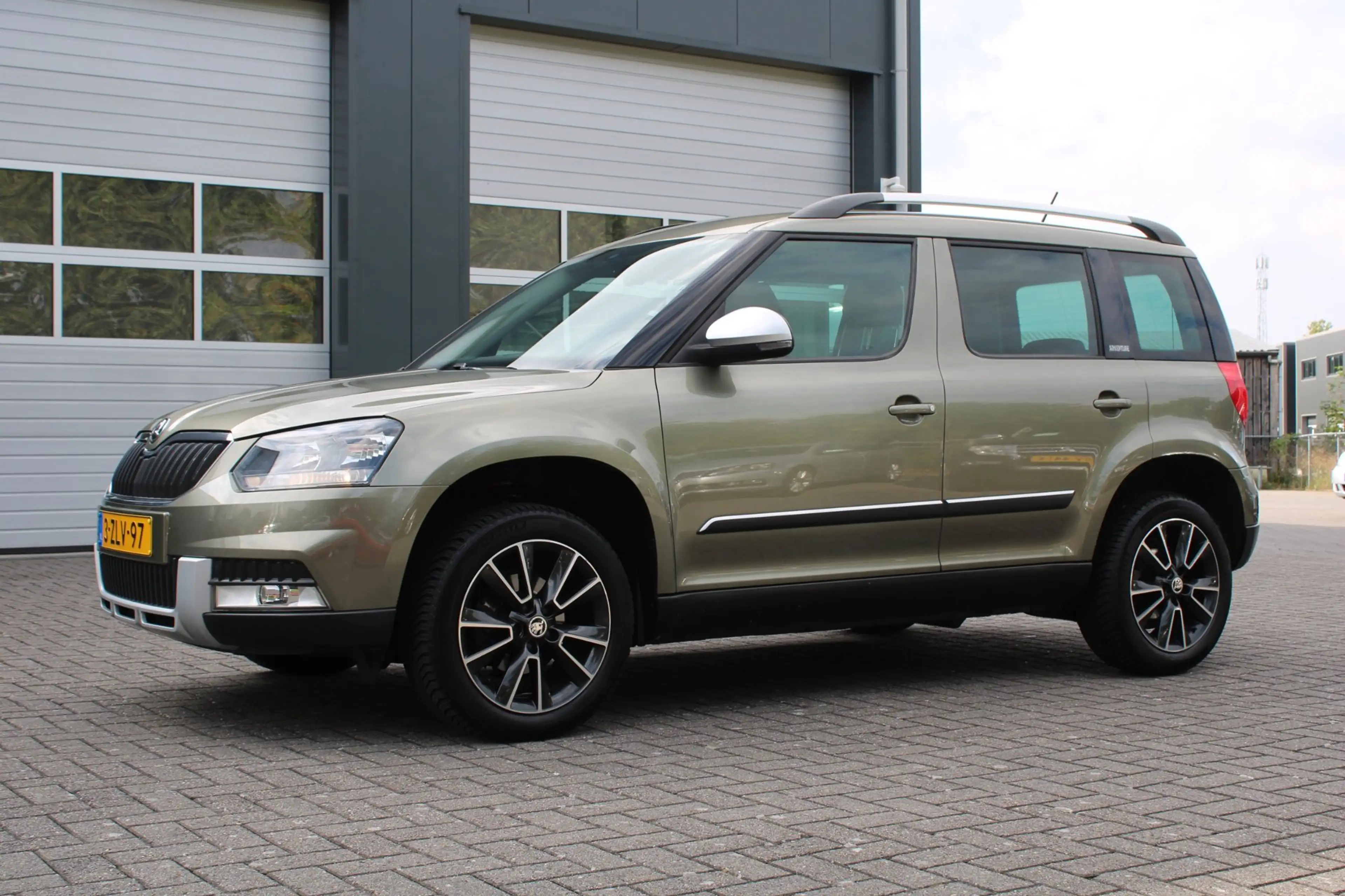 Skoda Yeti Outdoor 1.2 TSI Adventure Clima/Cruise/Stoelverwar — photo 14