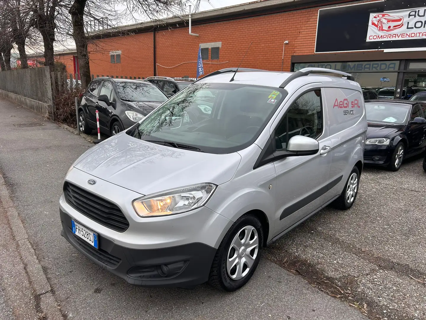Ford Transit Courier 1.5 TDCI 75CV Furgone Euro 6b POSTI *150.000km* Gris - 1