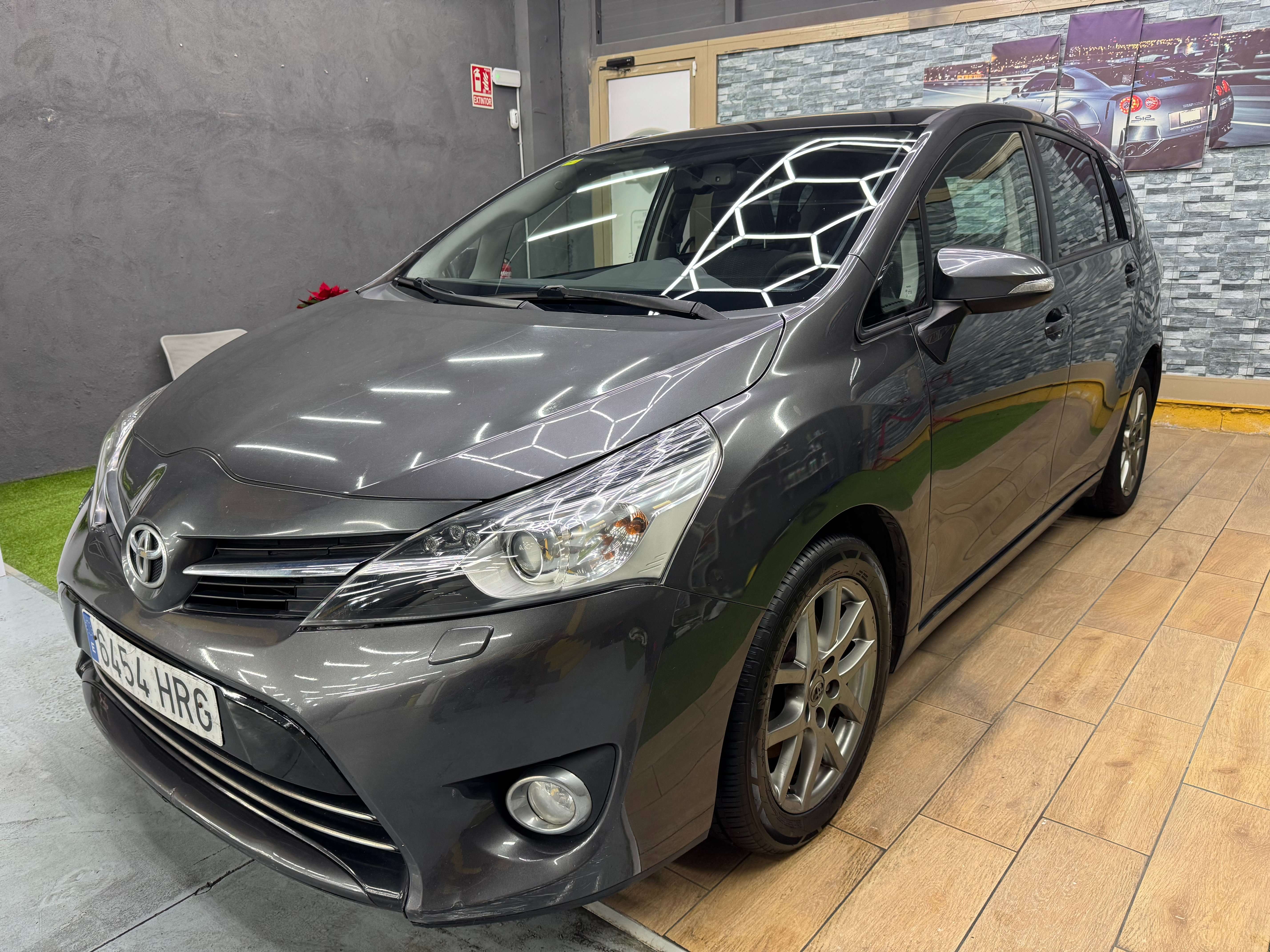 Toyota Verso Verso 2.2D Advance AutoDrive 150 Advance - foto 1