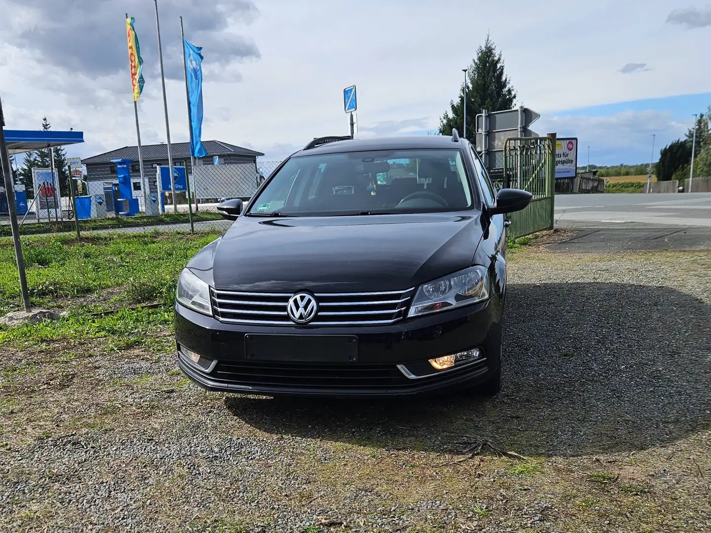 Volkswagen Passat Variant Trendline BlueMotion 4Motion(TÜV bis03 2027) Schwarz - 1