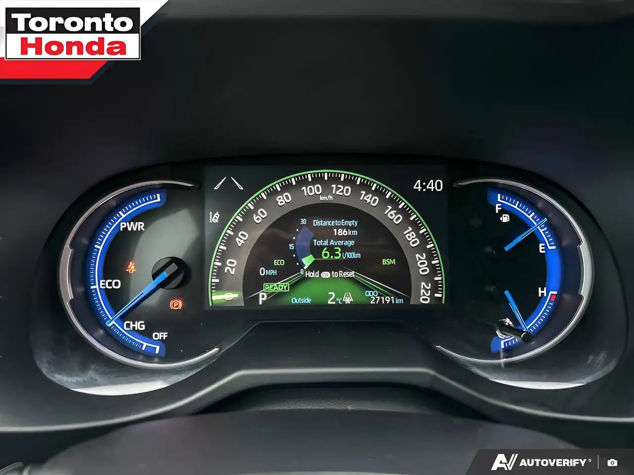 Toyota RAV 4 снимка Toyota RAV 4
