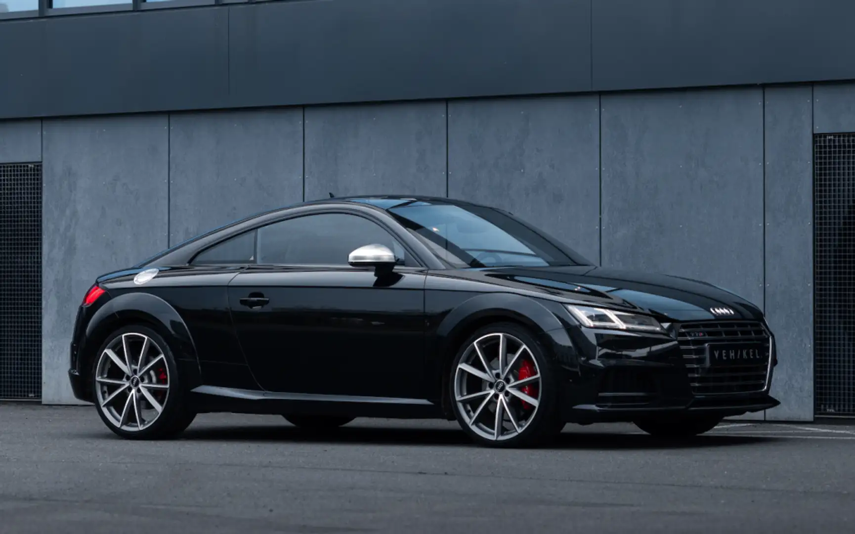 Audi TTS 2.0 TFSI TTS Quattro Pro Line Schwarz - 1