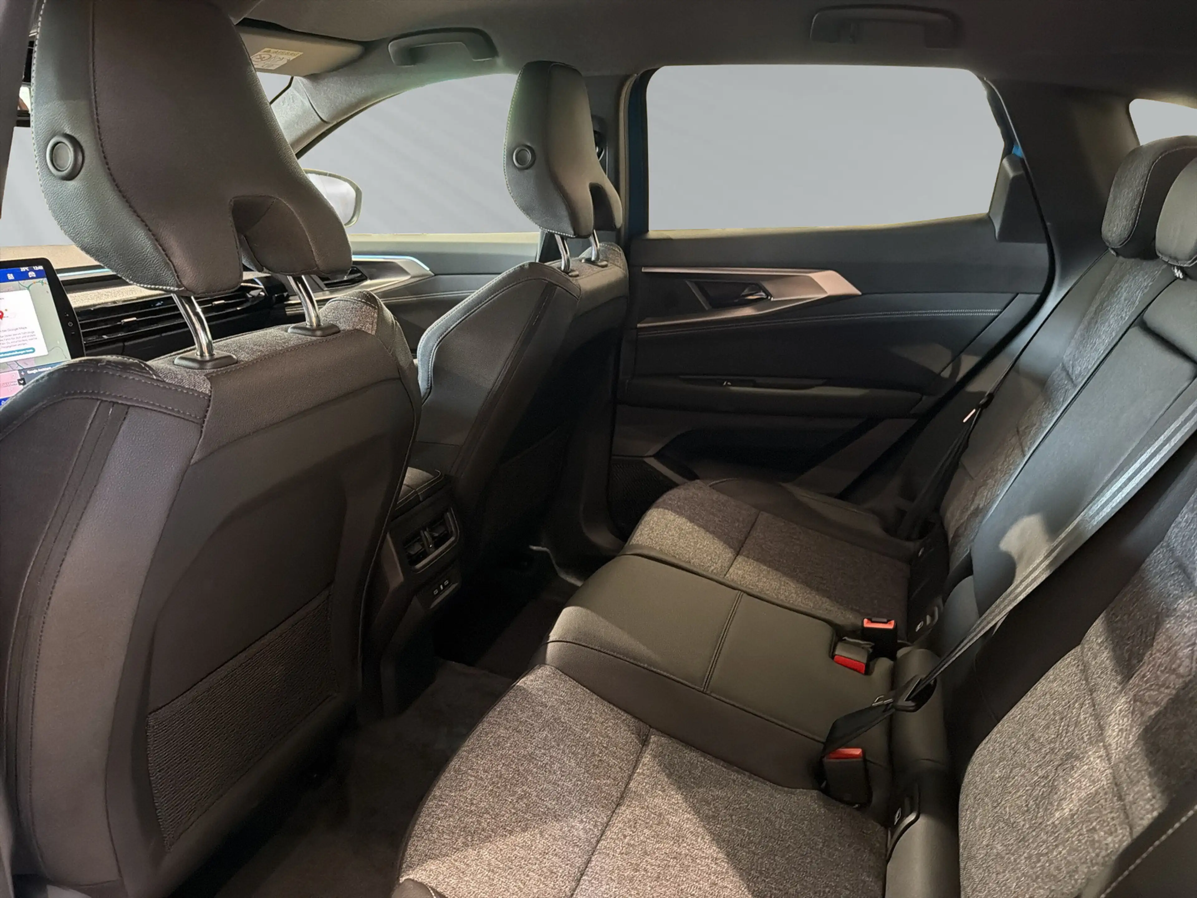 Renault Austral Techno Mild Hybrid 150 Automatik — photo 8