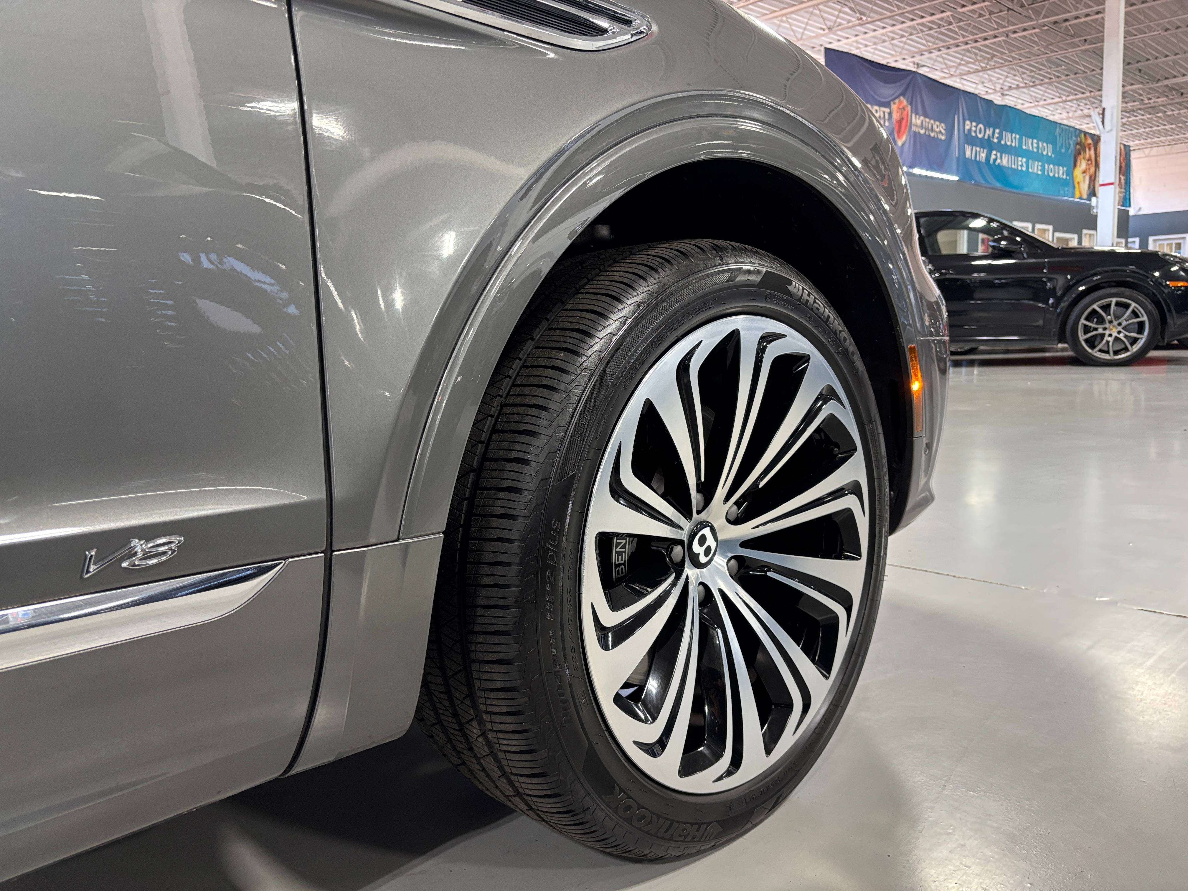 2022 Bentley Bentayga