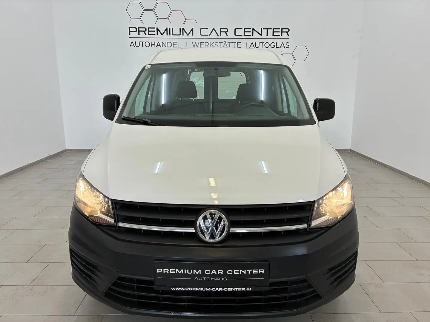 Volkswagen Caddy Maxi Kastenwagen Entry 2,0 TDI Weiß - 2