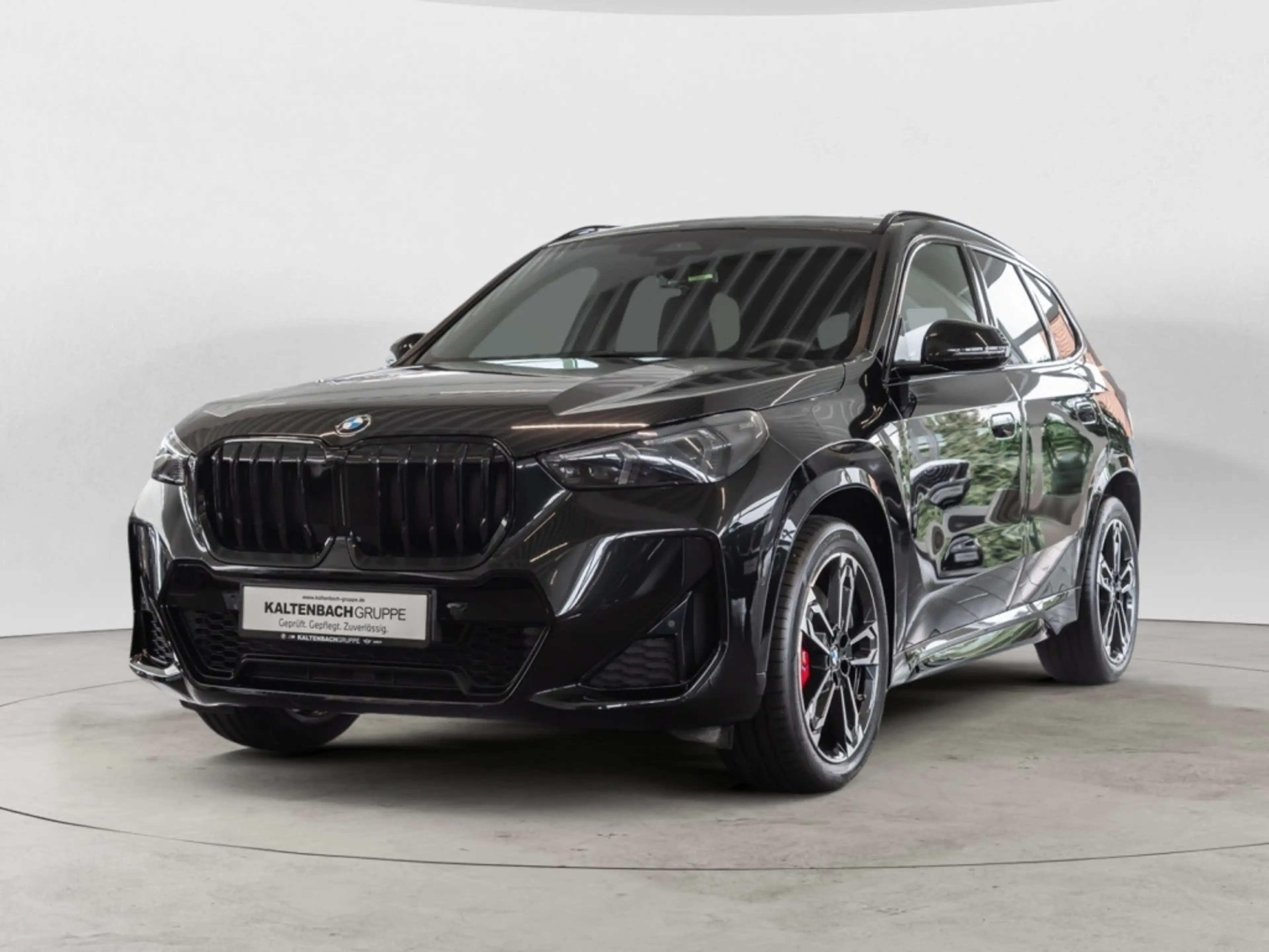 BMW X1 sDrive 18i M-Sport Pro PANO LED NAVI SHZ — photo 2