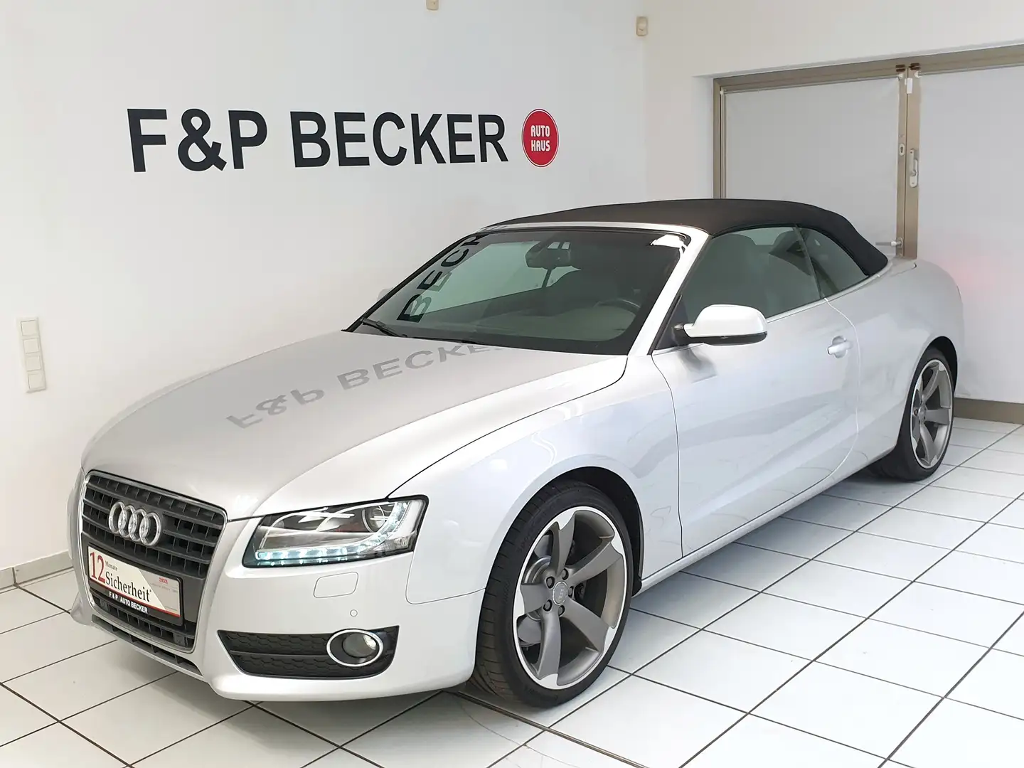 Audi A5 Cabrio 2.0 TFSI Automatik 2.Hand Scheckheft Silber - 1