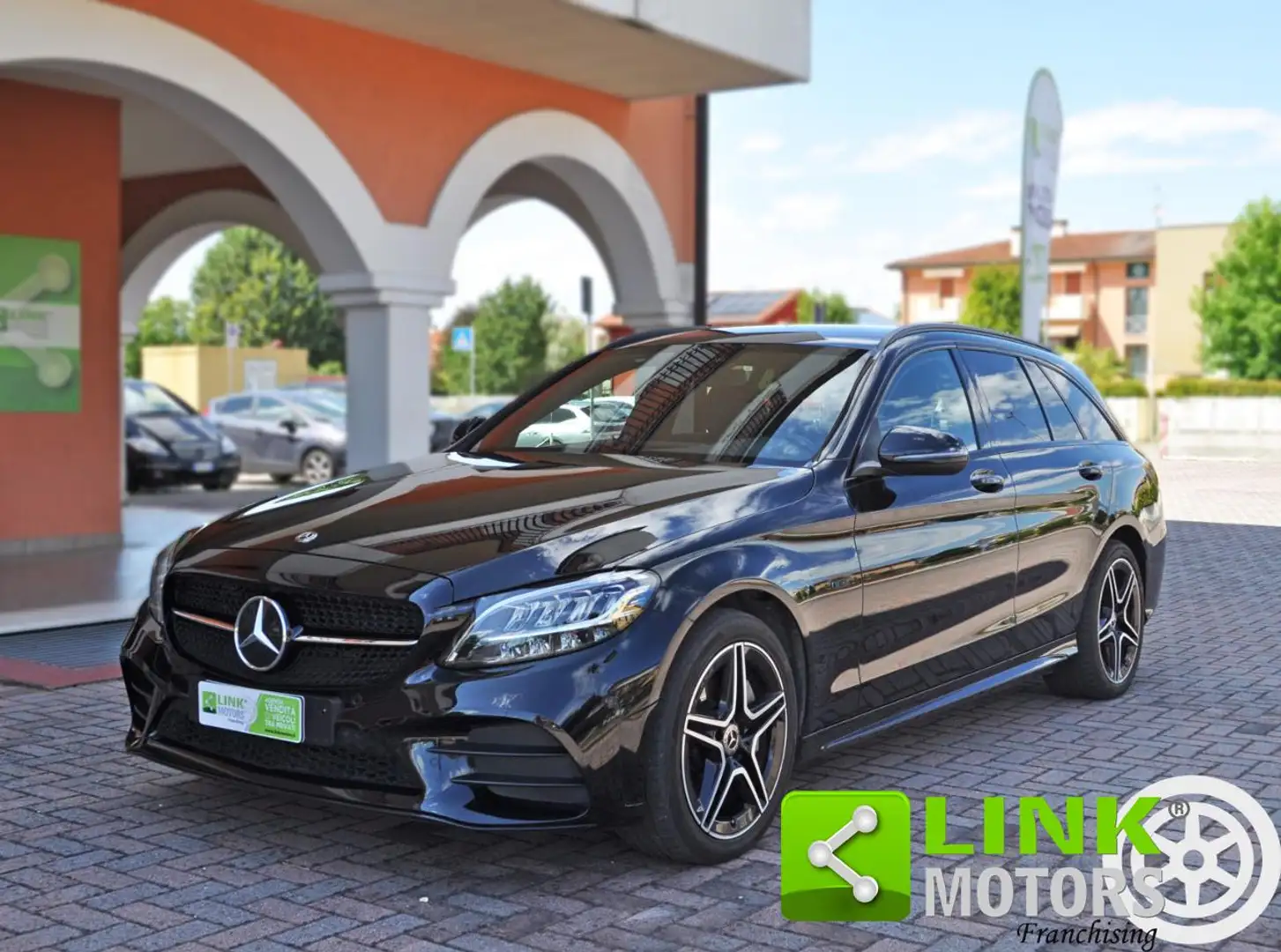 Mercedes-Benz C 300 de S.W. EQ-Power Premium AMG Night Edition Nero - 1