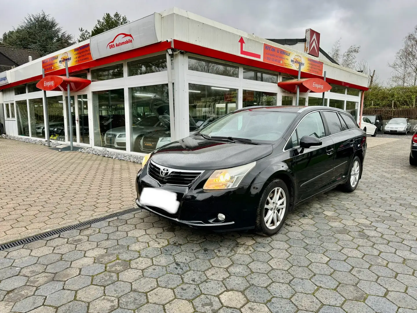 Toyota Avensis Combi 2.2 D-4D Edition Fekete - 1