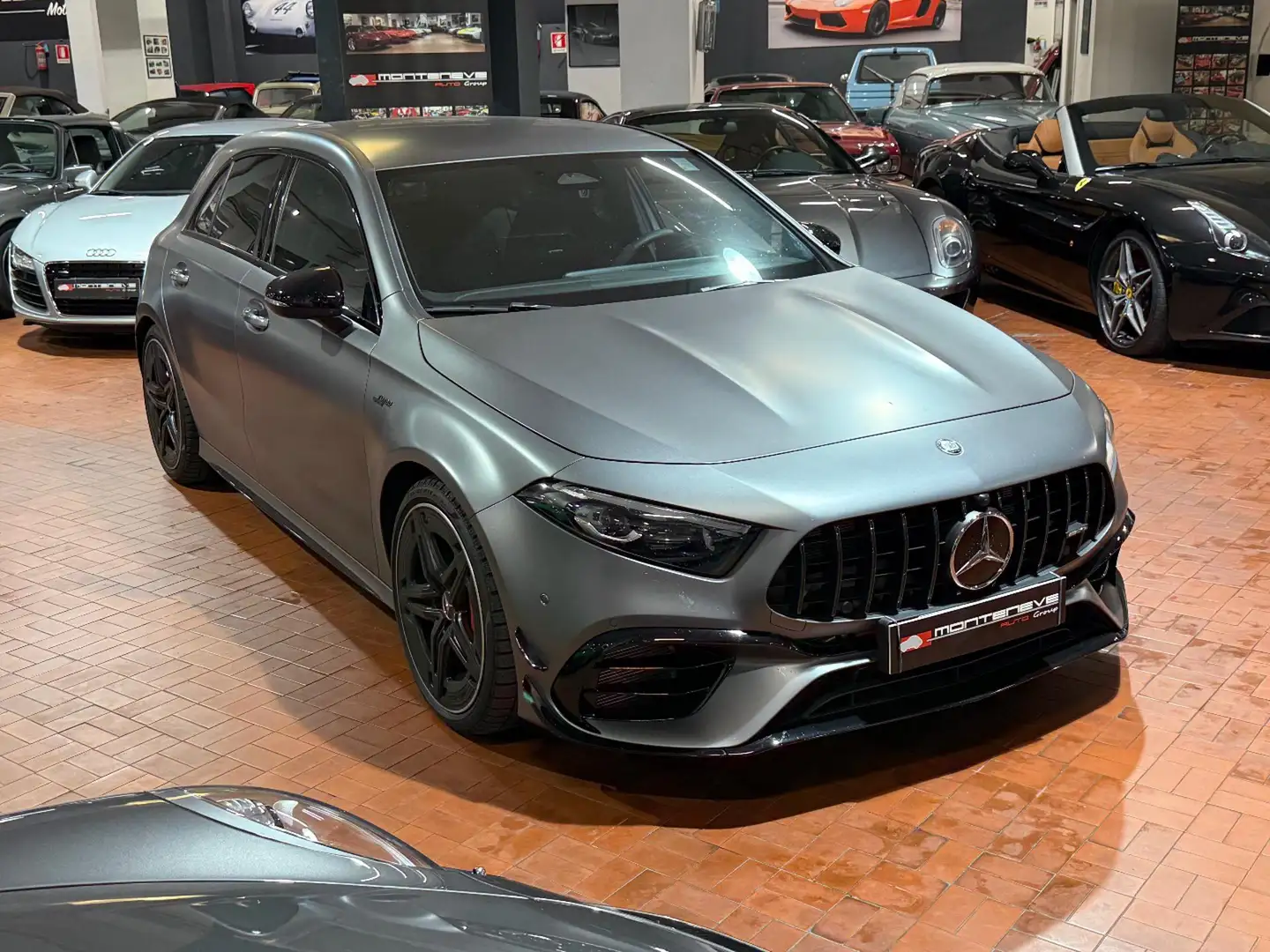 Mercedes-Benz A 45 AMG Premium Plus Performance-Uff.Italia-PARI AL NUOVO Grigio - 1