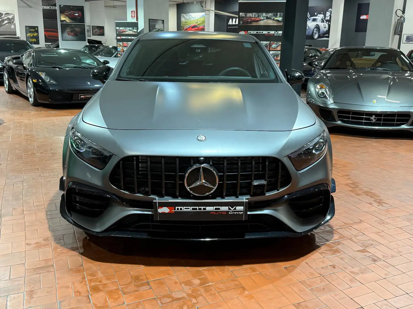 Mercedes-Benz A 45 AMG Premium Plus Performance-Uff.Italia-PARI AL NUOVO Grigio - 2