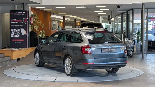 Skoda Octavia view 7