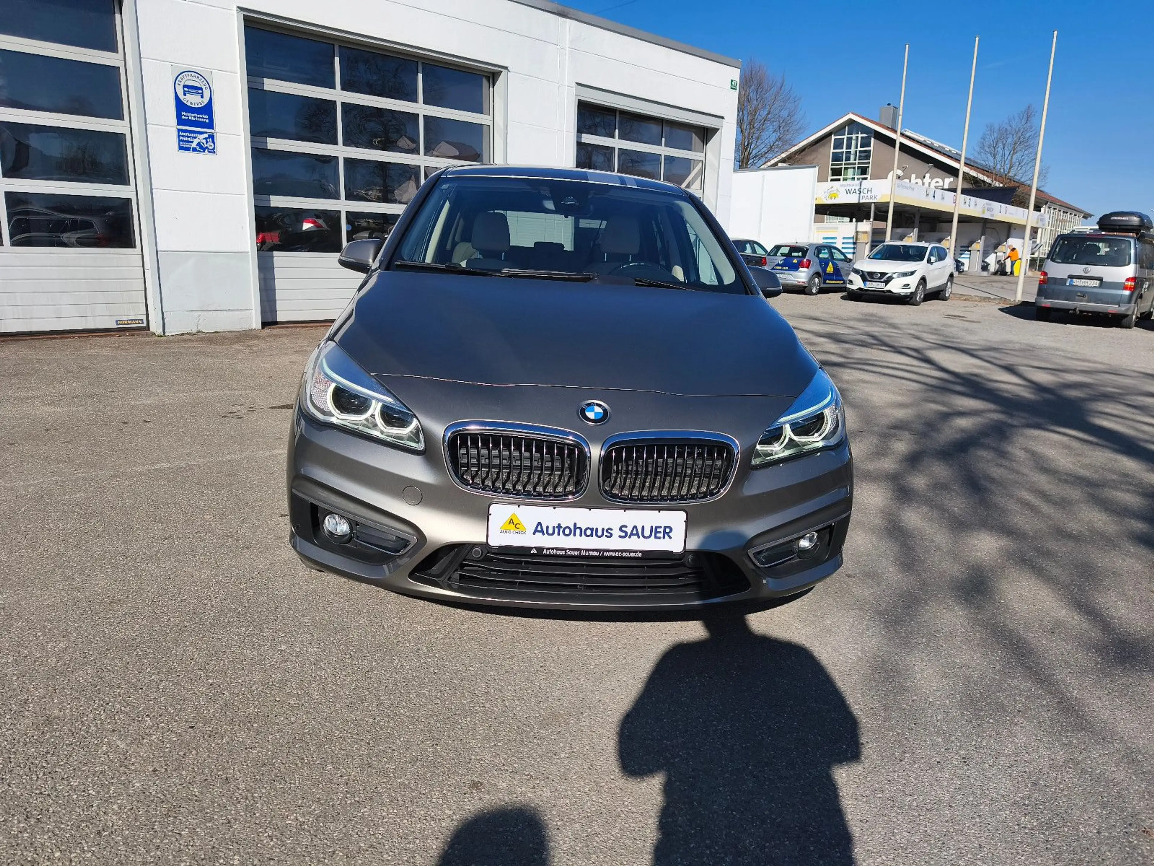 BMW 220 Baureihe 2 Gran Tourer 220 d xDrive Luxury Line — photo 2