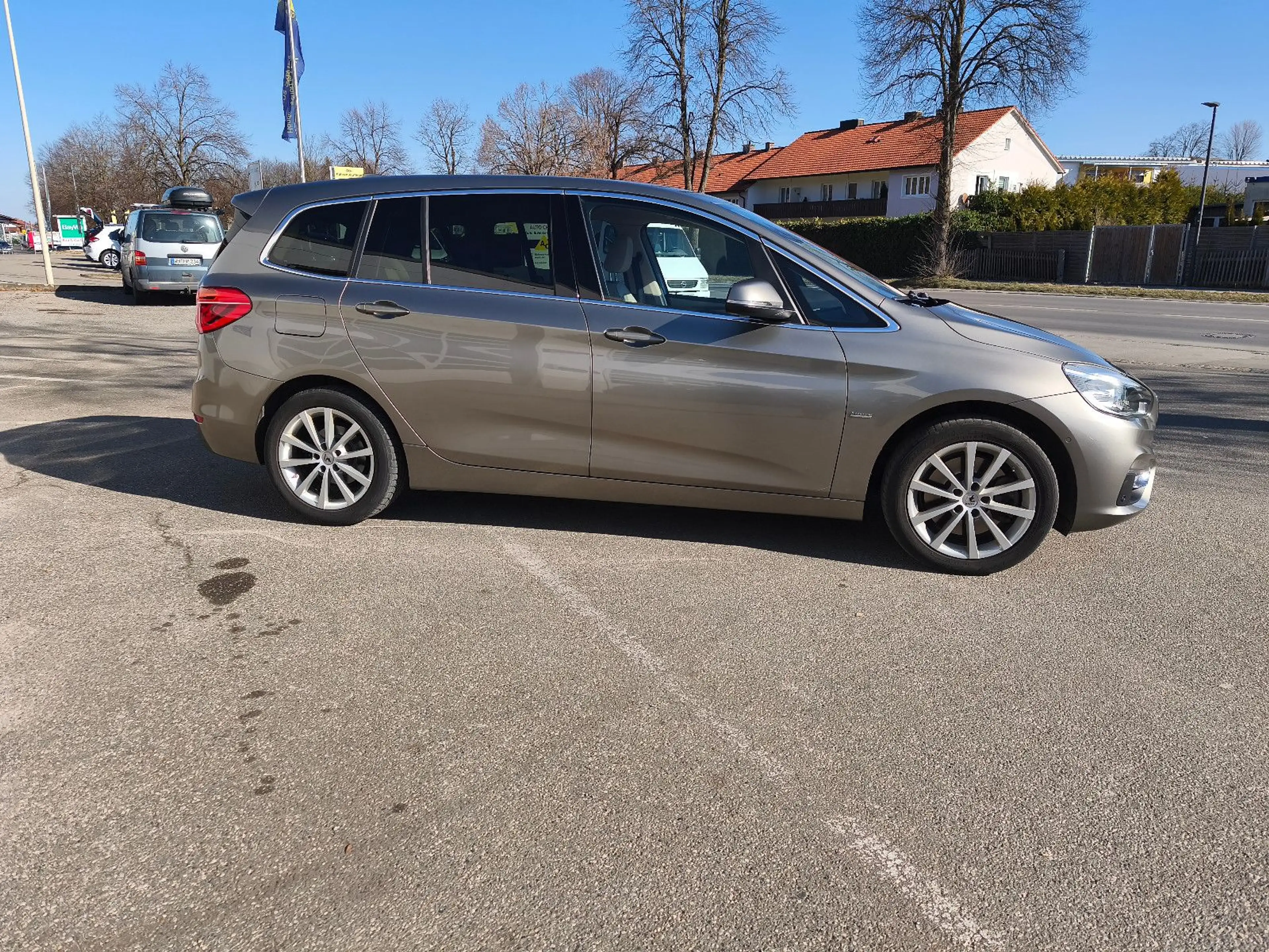 BMW 220 Baureihe 2 Gran Tourer 220 d xDrive Luxury Line — photo 4