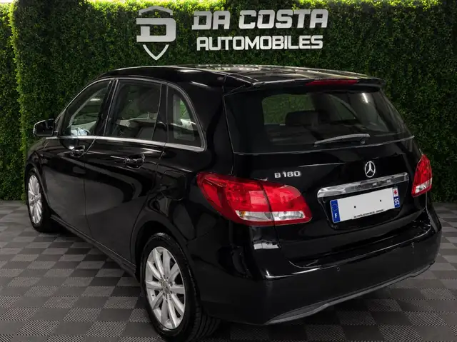 Mercedes-Benz B-Class view 2