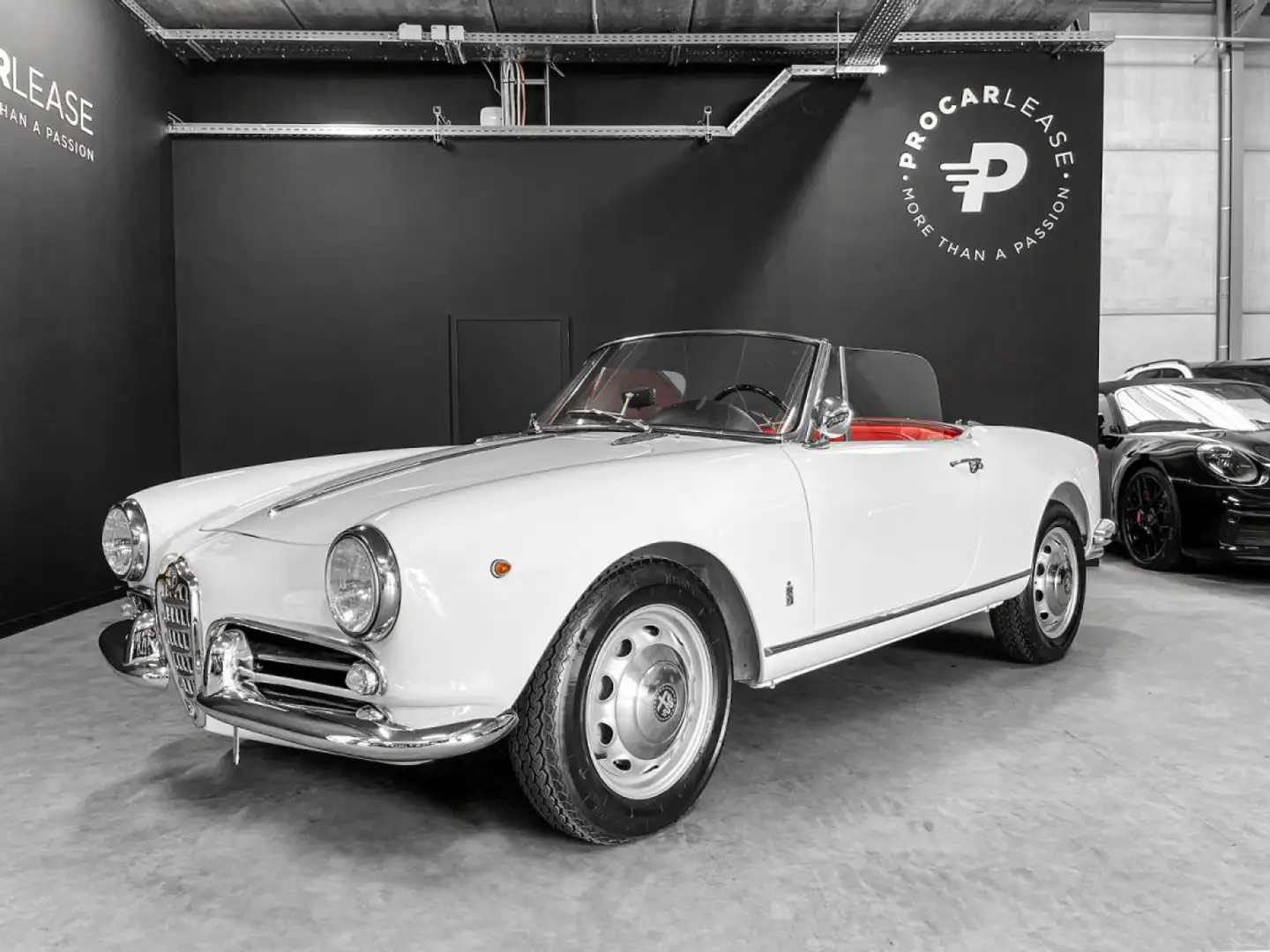 Alfa Romeo Giulietta SPIDER/TOP ZUSTANG/ Blanc - 1