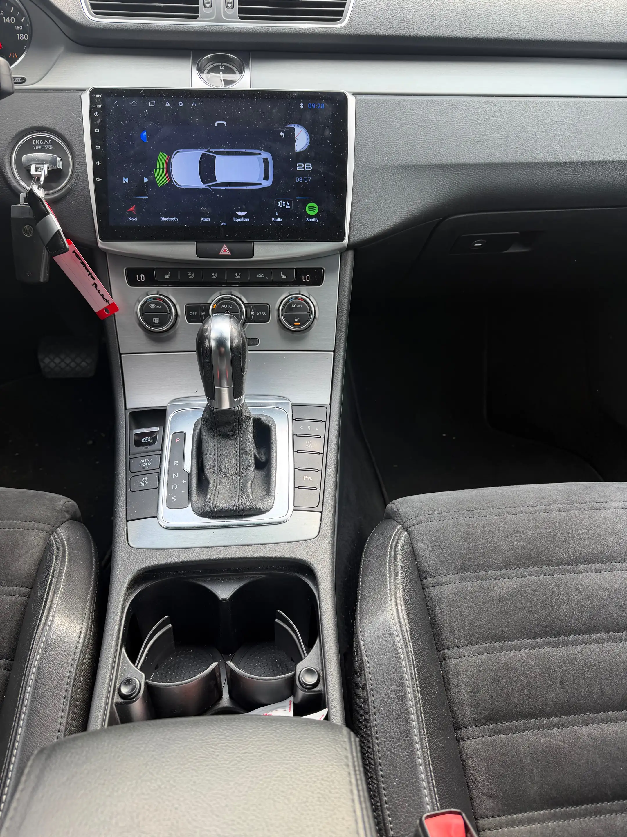 Volkswagen CC Basis BMT — photo 8