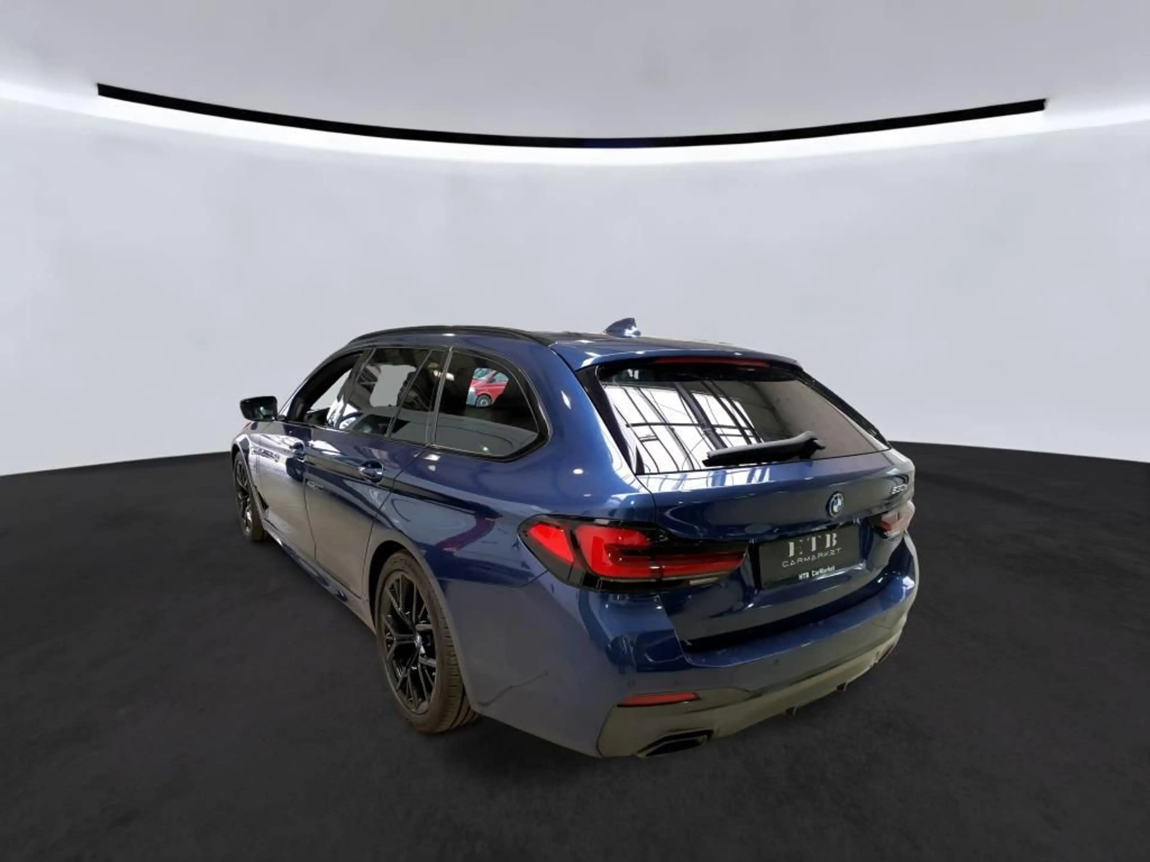 BMW 530 e M-Sport HuD Massage H&K Sitzlüft.360°Leder — photo 3