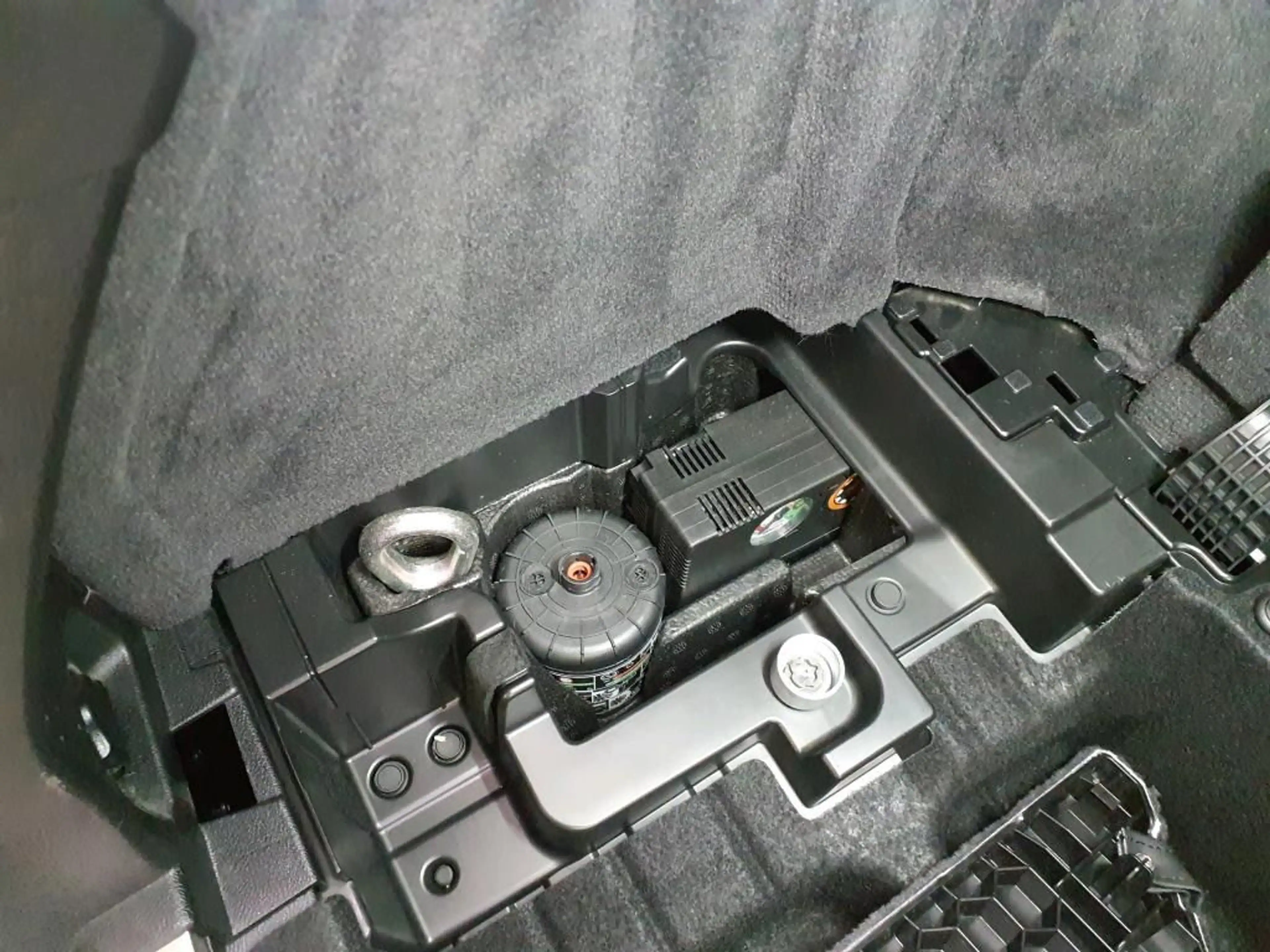 BMW 530 e M-Sport HuD Massage H&K Sitzlüft.360°Leder — photo 10