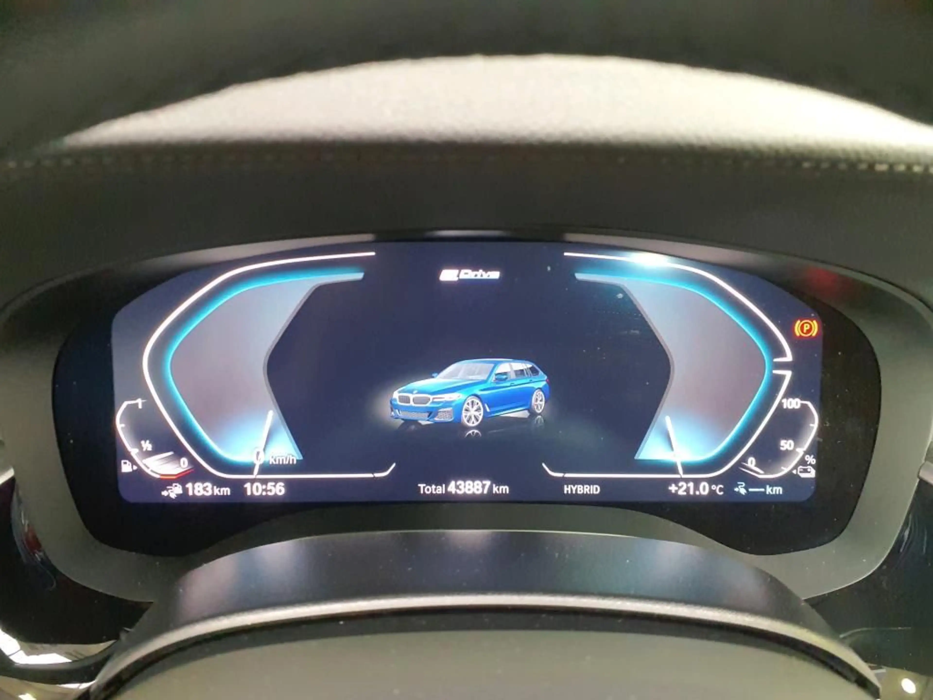 BMW 530 e M-Sport HuD Massage H&K Sitzlüft.360°Leder — photo 7