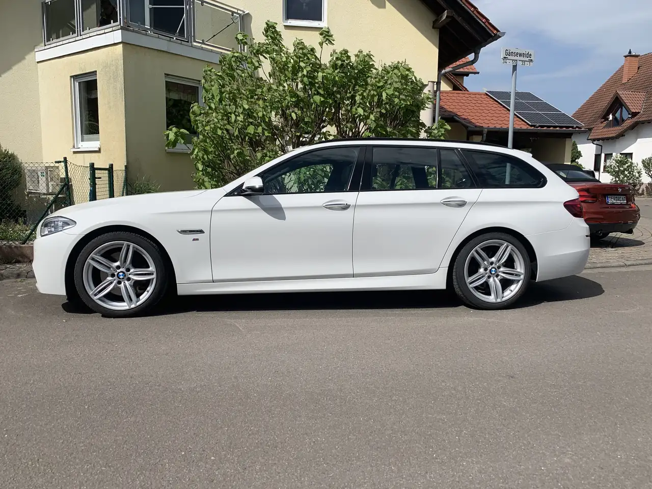 BMW 525