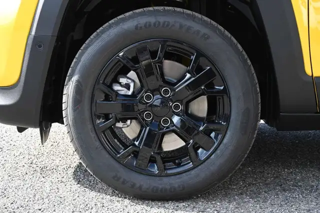 Jeep Renegade view 10